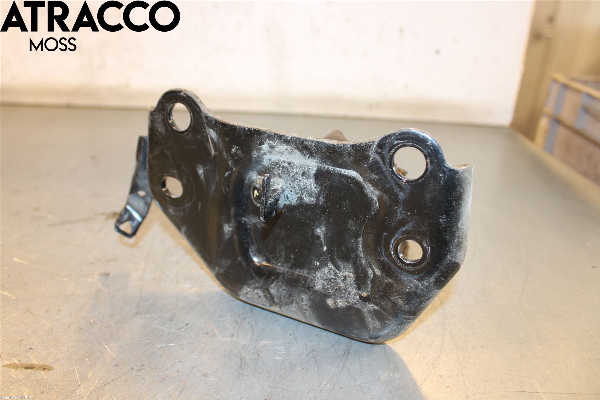 Toyota RAV4 13-18 Motor Feste Stål-Alu