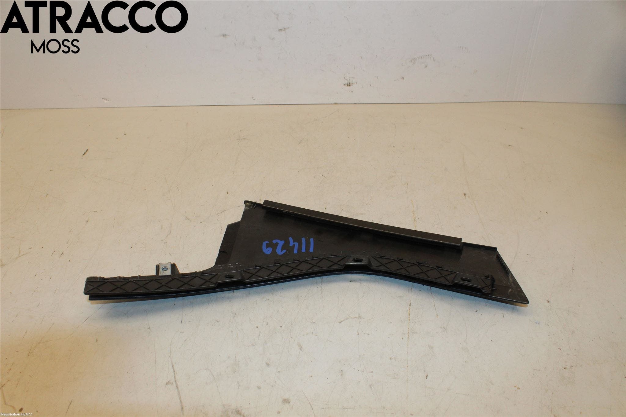 Volvo V40 12-19 Dør Dekorlist Vb