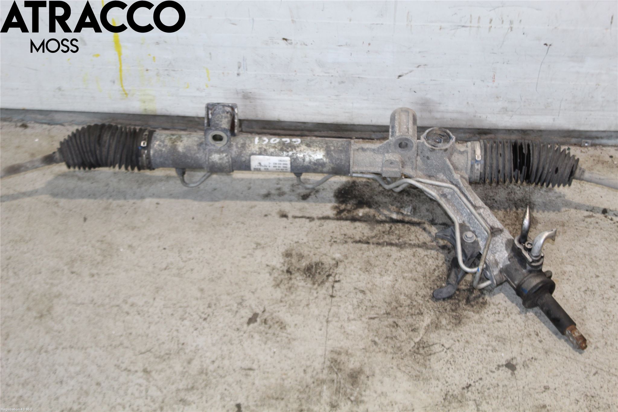 Renault TRAFIC/E-TECH 15- Servo Snekke - Tannstang