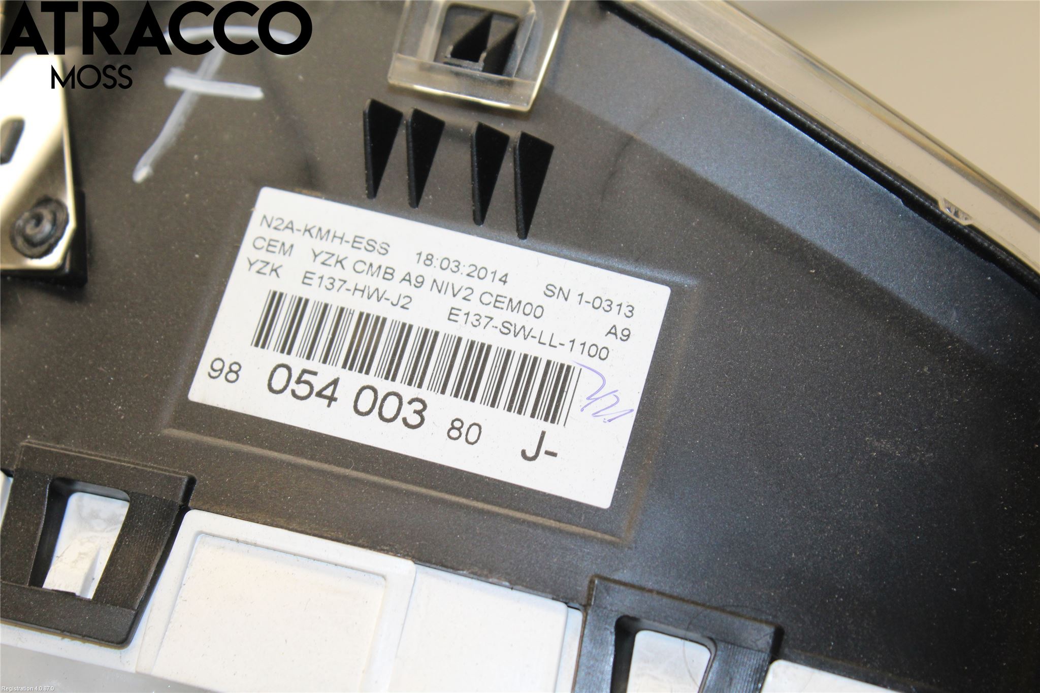 Peugeot 208 12-15 Instr Kombinert