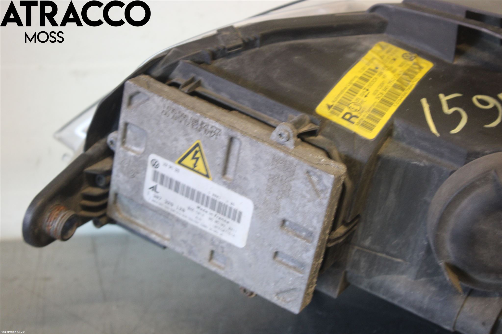 Volkswagen VW PASSAT CC 08-16 Frontlykt Høyre