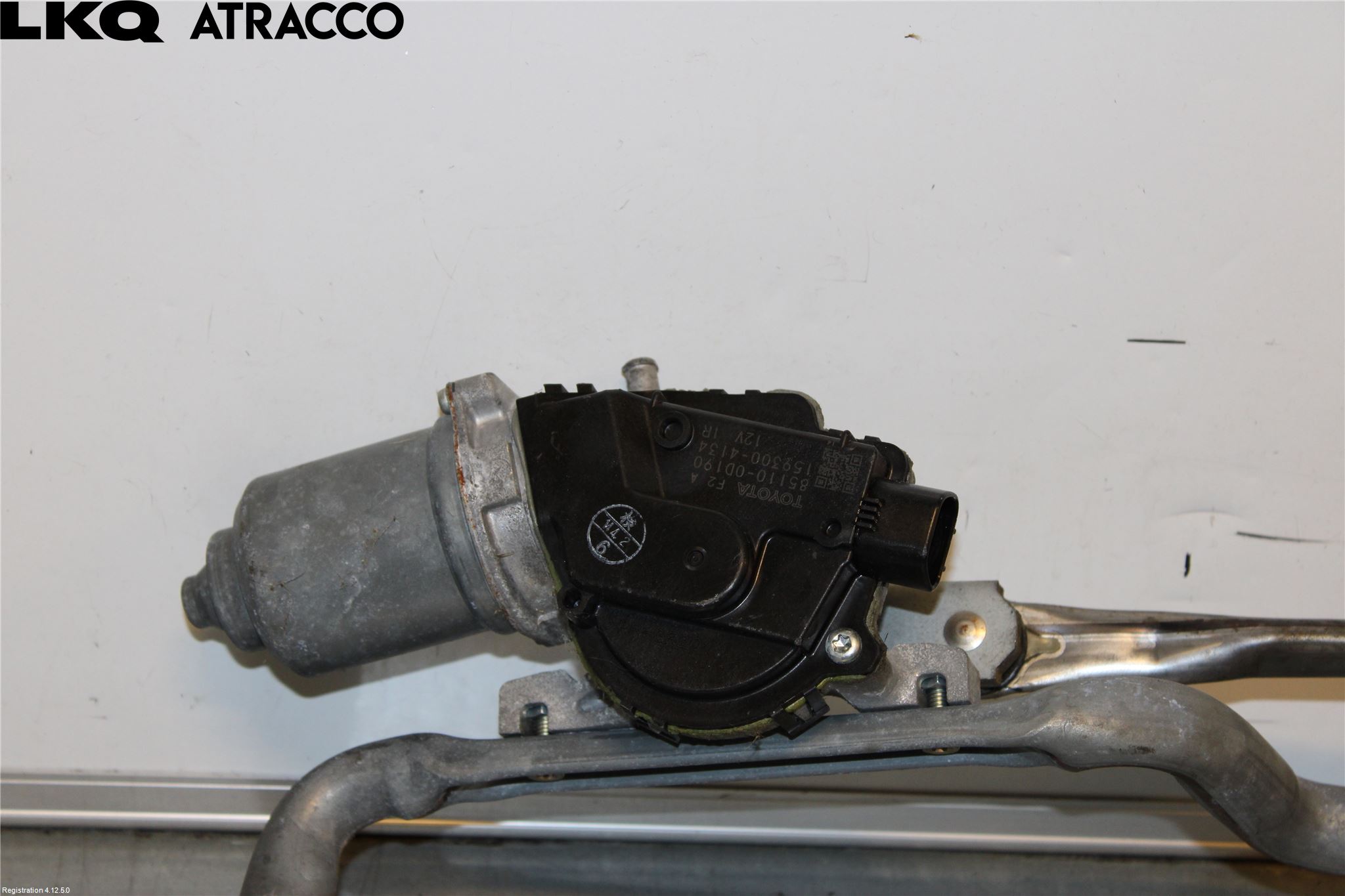 Toyota YARIS XP130 12-14 Viskermotor Frontrute