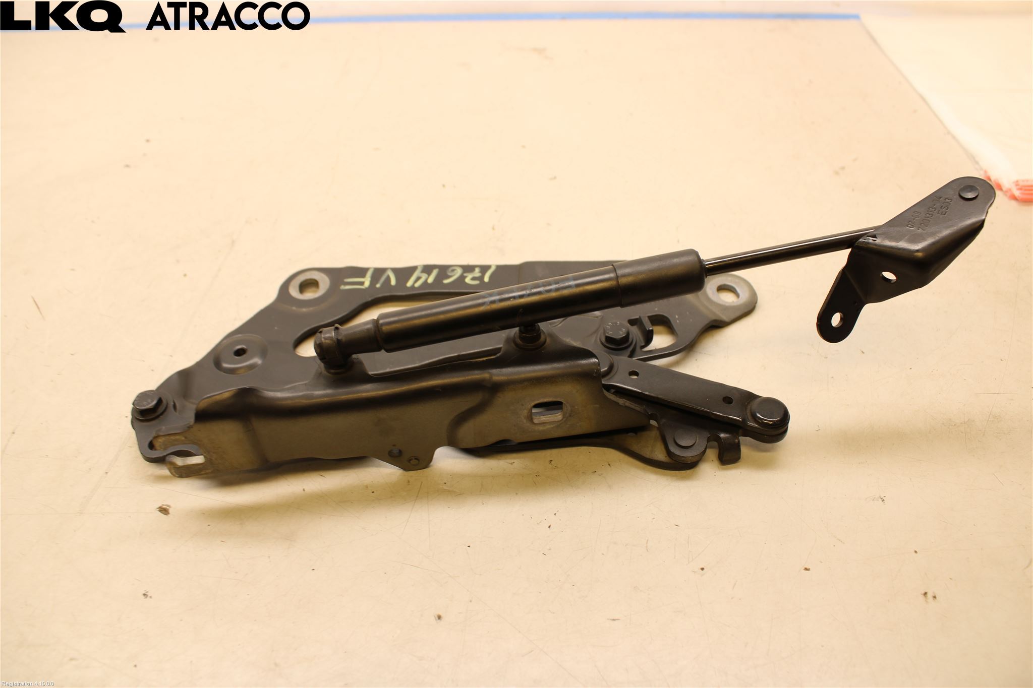 BMW 5 GT F07 09-17 Panser Hengsel - Hengsler