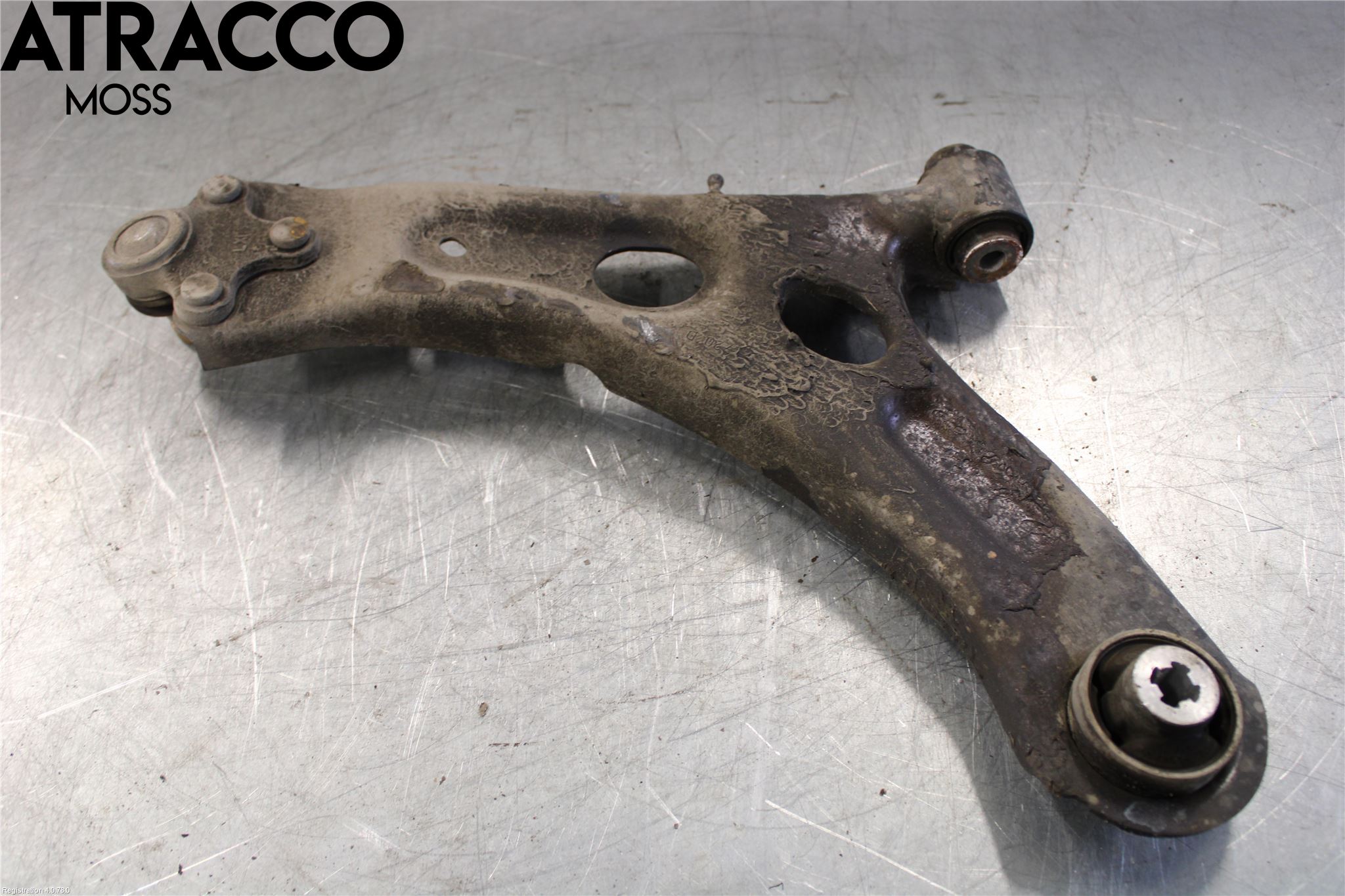 Peugeot 208/E-208 20- Bærearm Foran Høyre Nedre