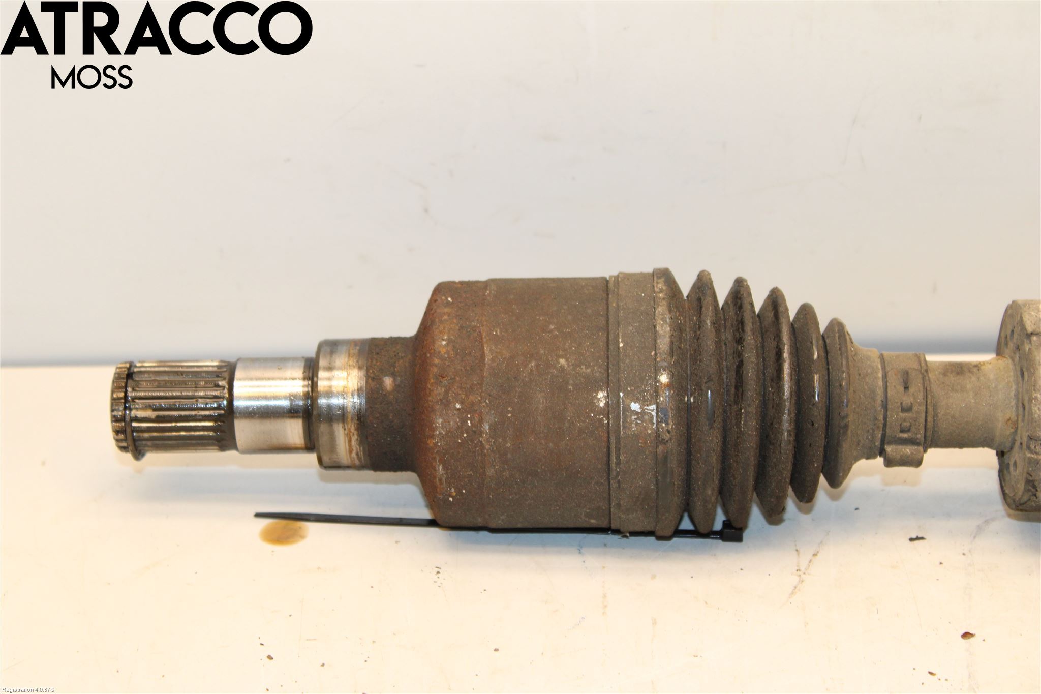 Suzuki SX4 06-09 Drivaksel Foran Kompl Venstre