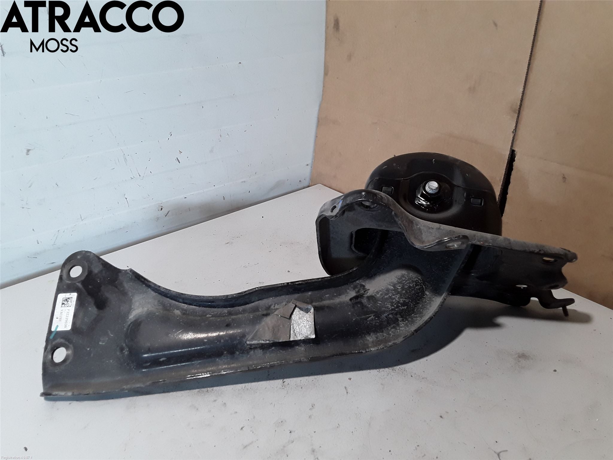 Volvo XC40/RECHARGE 18- Bærearm Bak Venstre