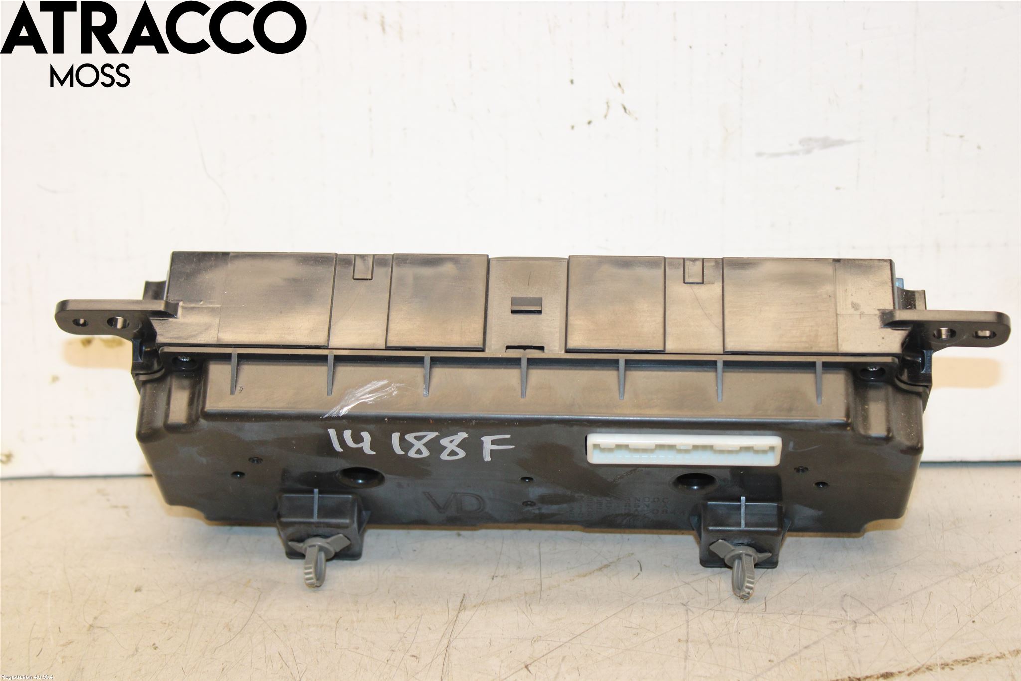 Nissan LEAF 11-17 Varme Ac Betjening-Display