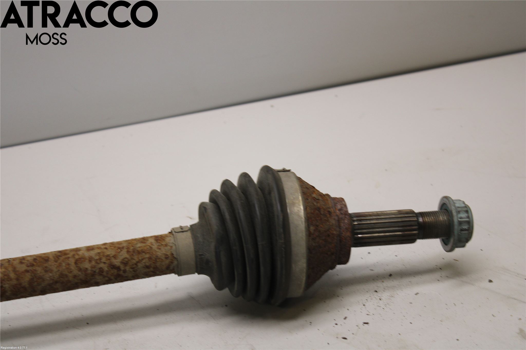 Volkswagen VW UP! / E-UP! Drivaksel Foran Kompl Høyre