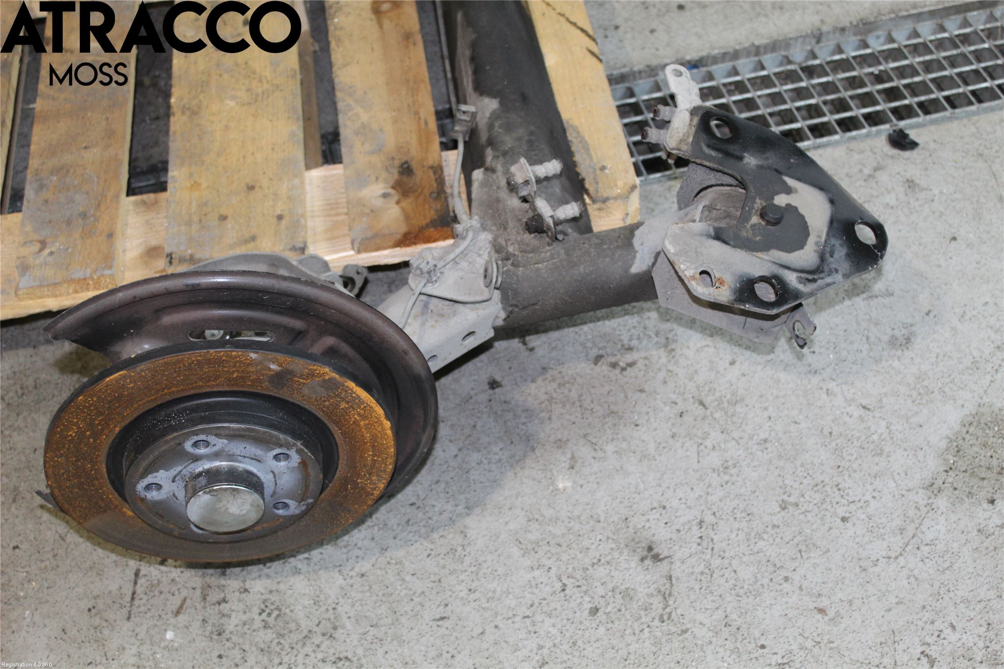 Renault KANGOO II 15-21 Bakaksel Feste Travers-Ramme