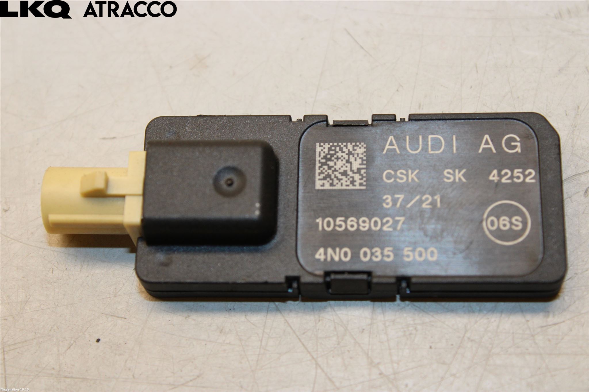 Audi Q4 E-TRON FZ 22- Antenn El