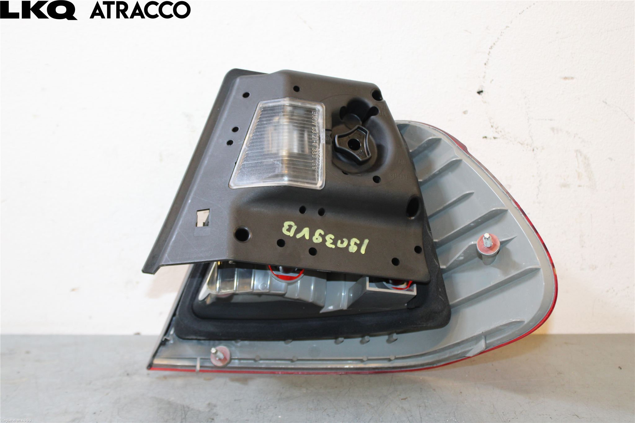 BMW 3 E46      98-05 Baklykt Venstre