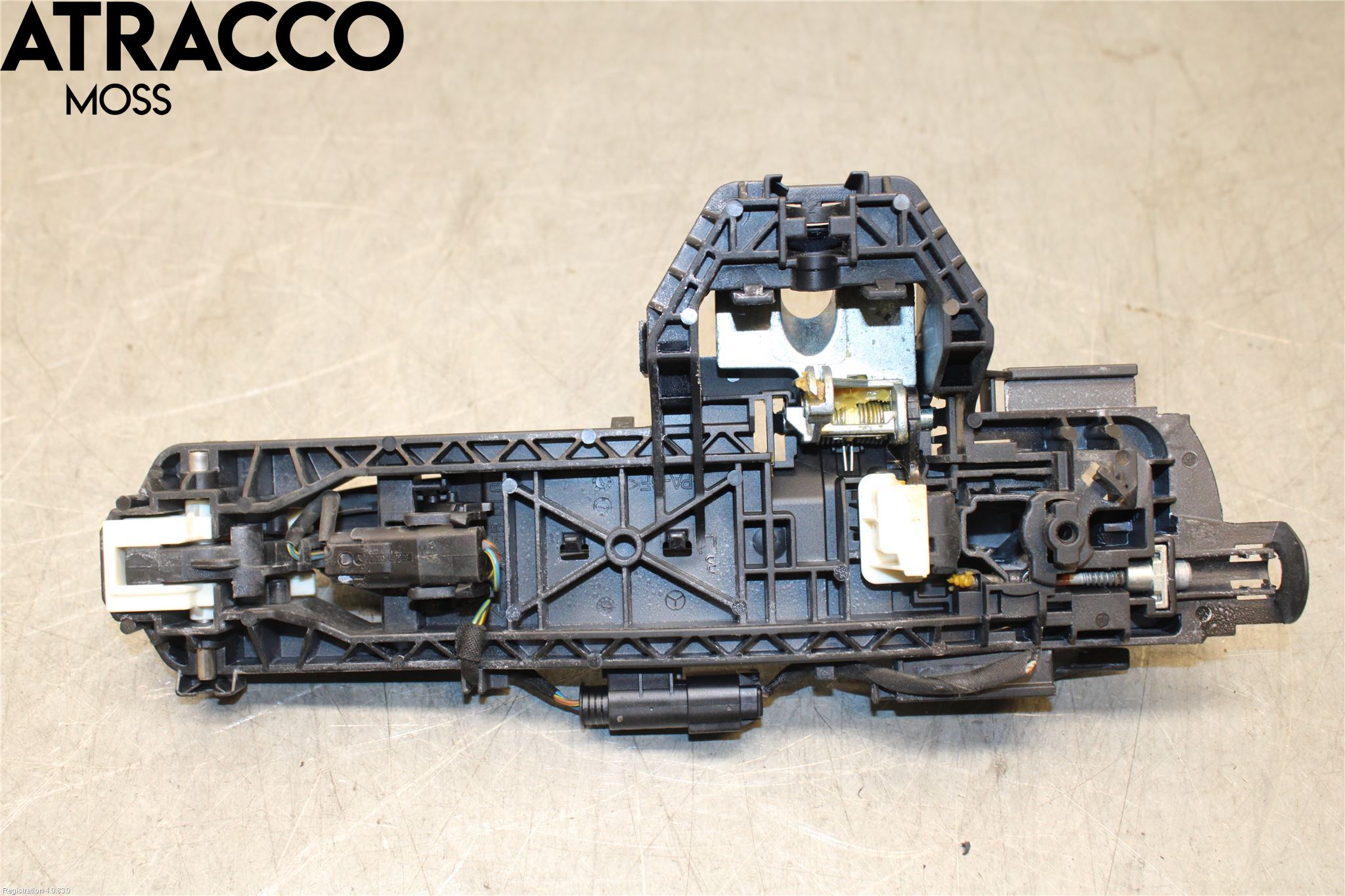 Mercedes-Benz MB E-KLASS (W212) 09-16 Dørhandtak Ytre Venstre