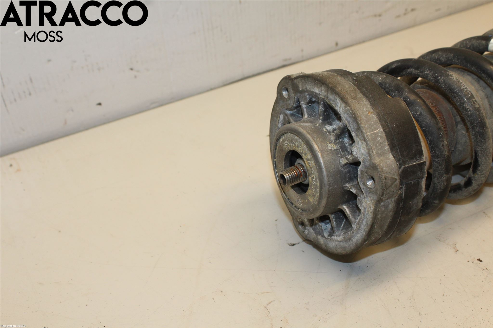 BMW 5 F10/F11/F18 09-17 Fjærbein Foran Venstre