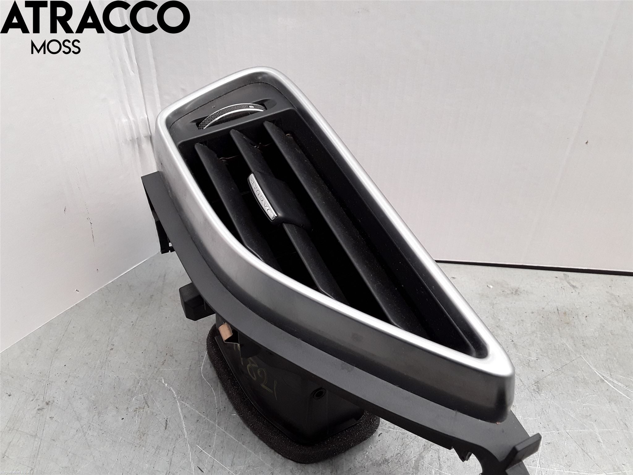 Jaguar F-PACE Luftstyring Front