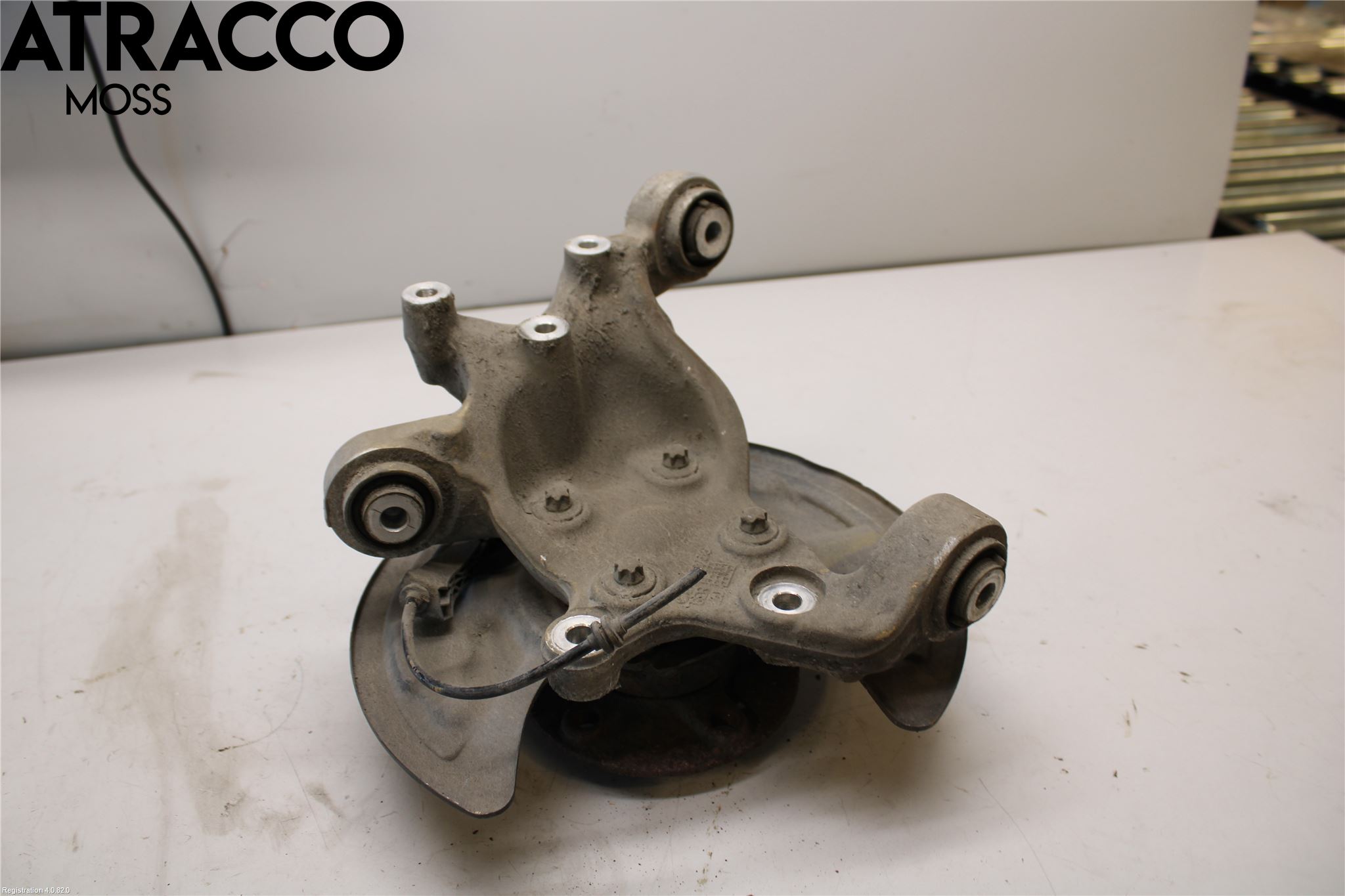 Mercedes-Benz MB GLA-KLASS (X156) 13-20 Spindel Vb