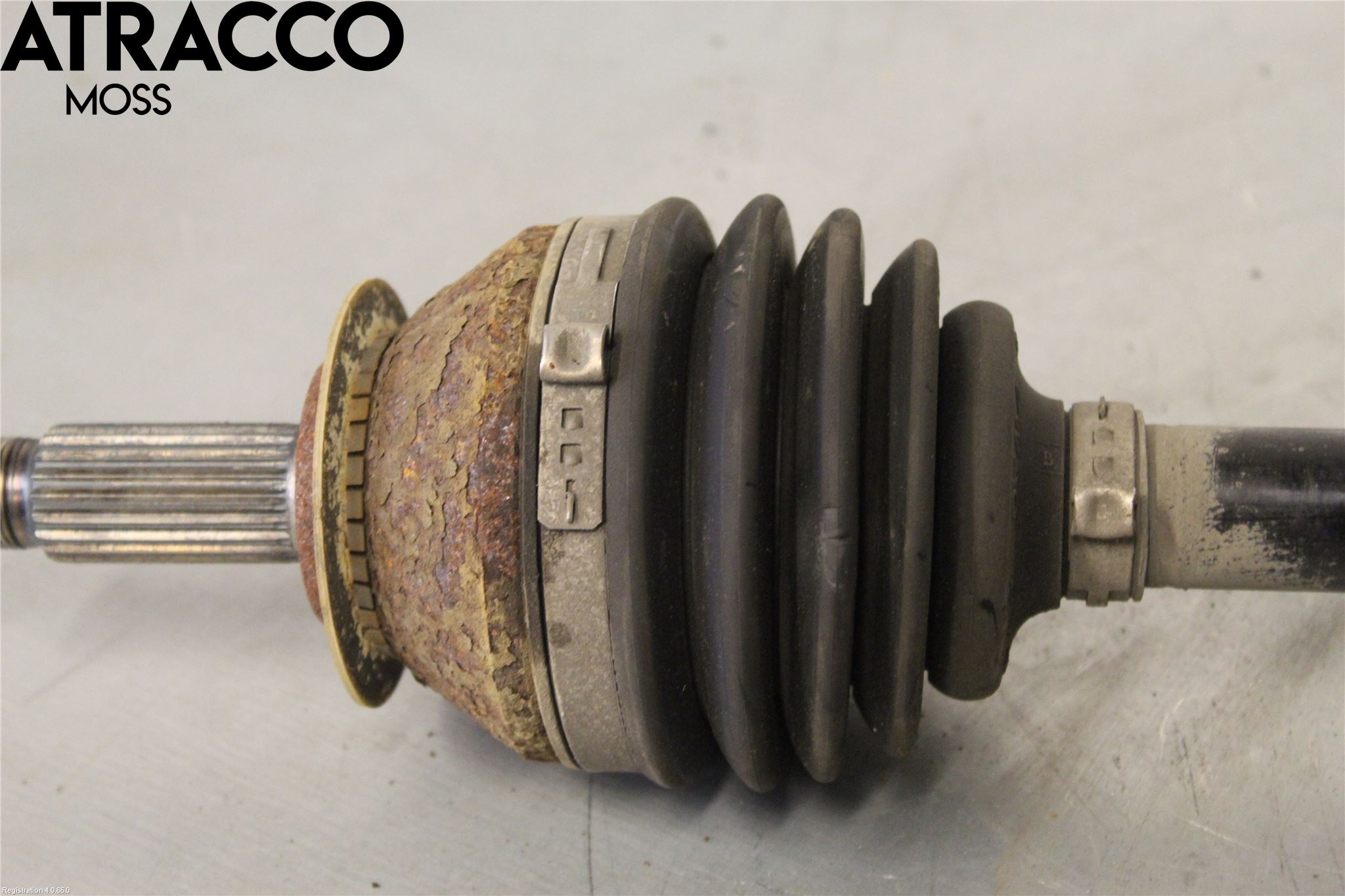 Volkswagen VW UP! / E-UP! Drivaksel Foran Kompl Venstre