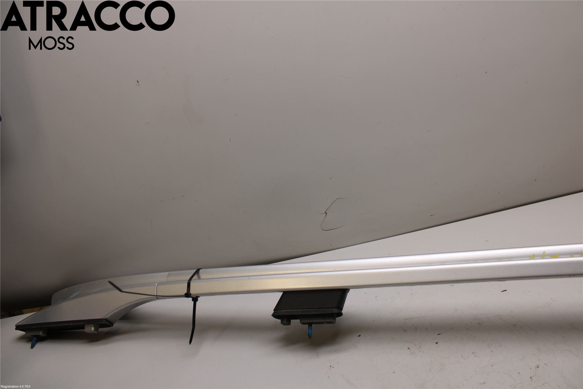 Nissan QASHQAI 10-14 Takrails - Stativ