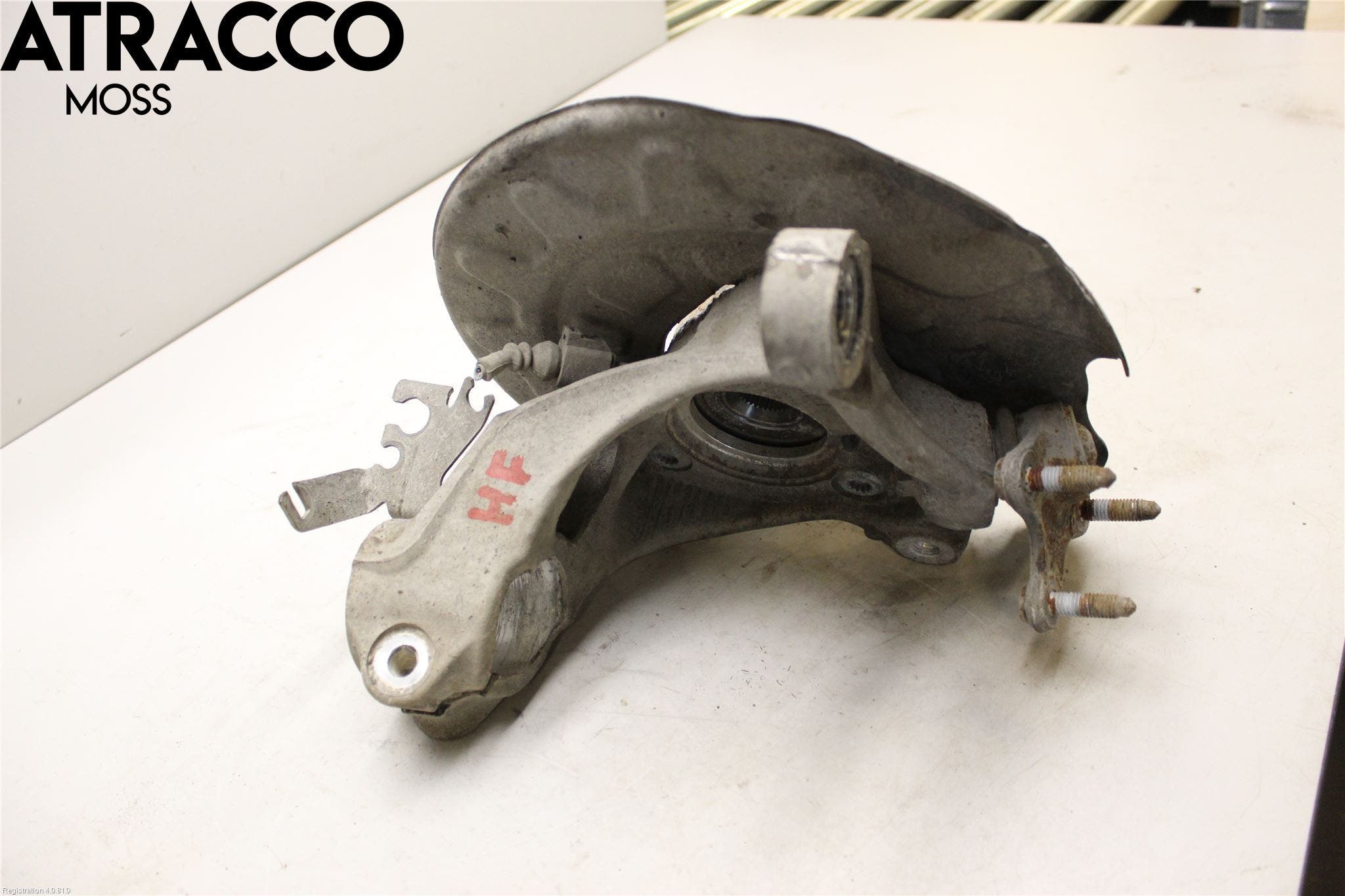 Skoda SUPERB 16-24 Spindel Hf