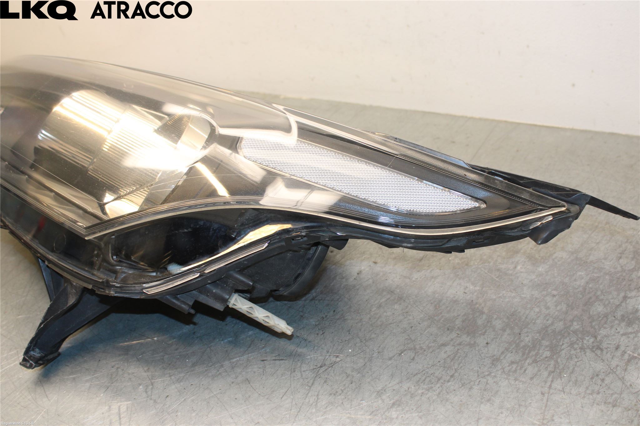 Ford TRANSIT/TOURNEO CONNECT 13-22 Frontlykt Venstre