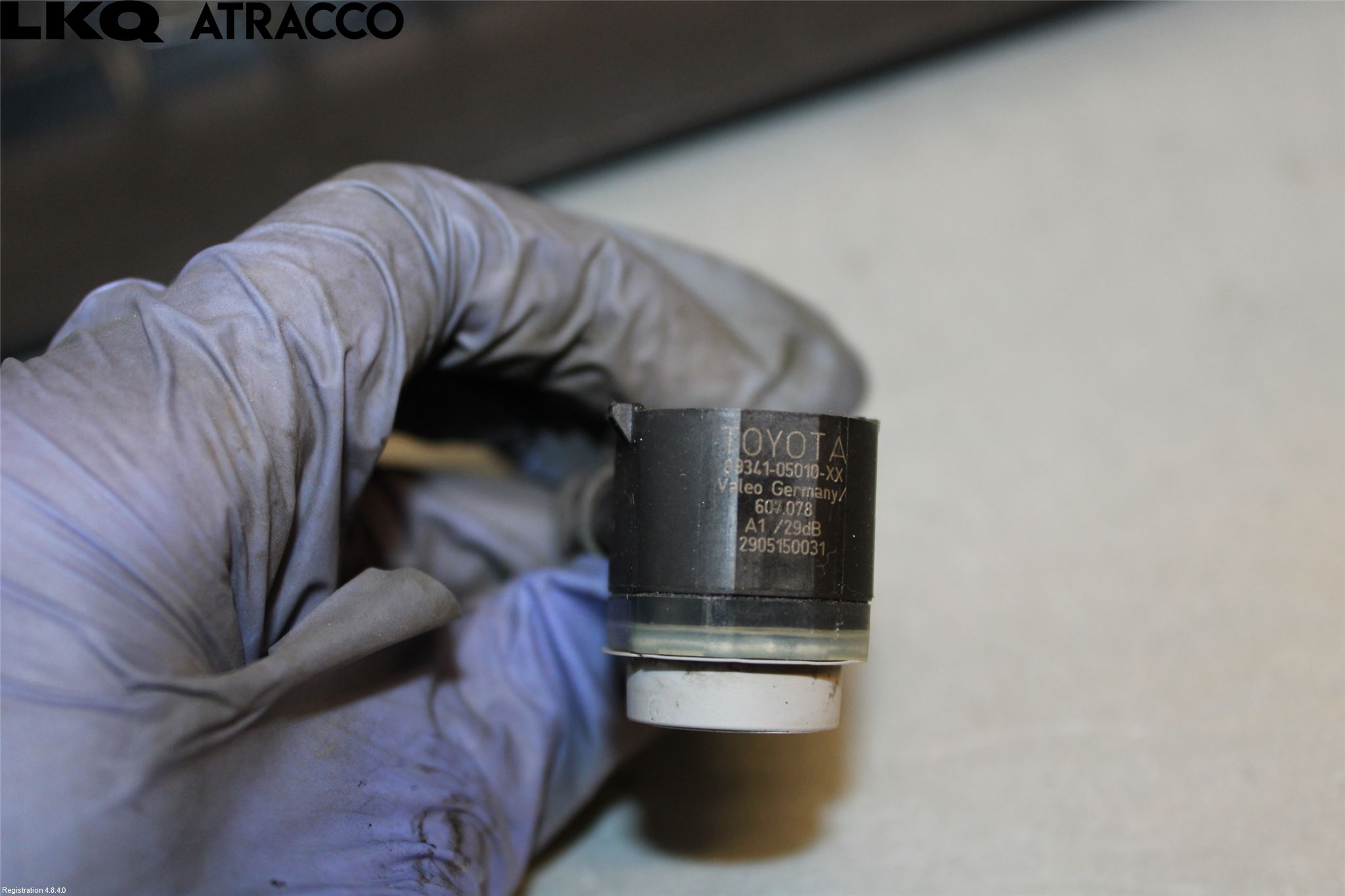 Toyota AURIS 13-19 Sensor Parkering Front