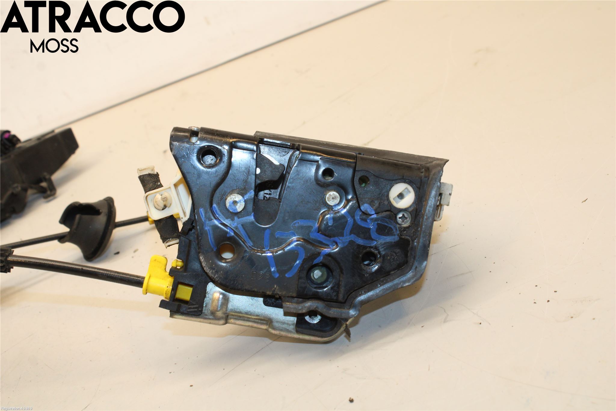 Audi Q5 09-16 Dørlås - Låsekasse