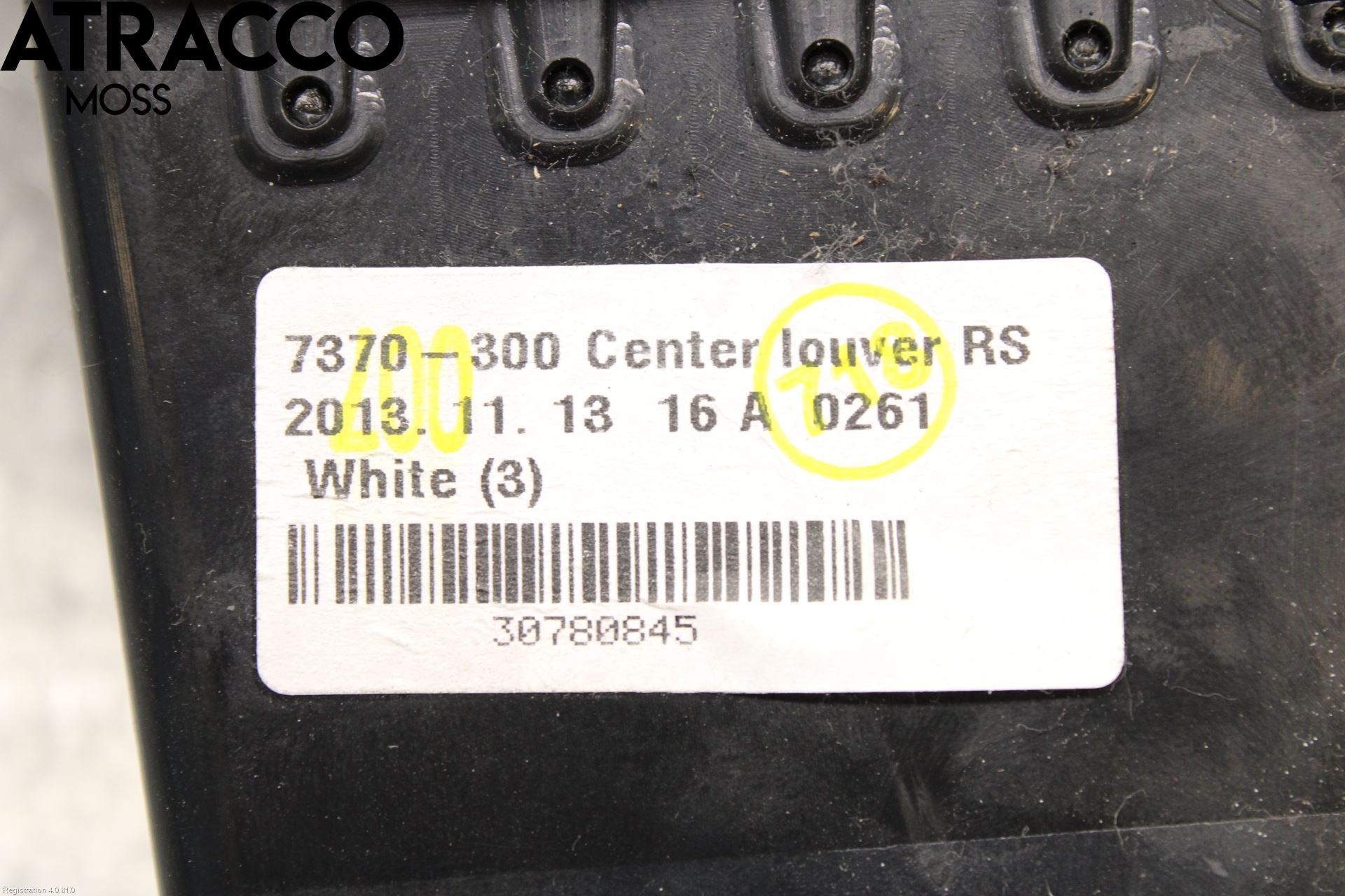 Volvo V40 12-19 Dashbord Kanal - Dyse