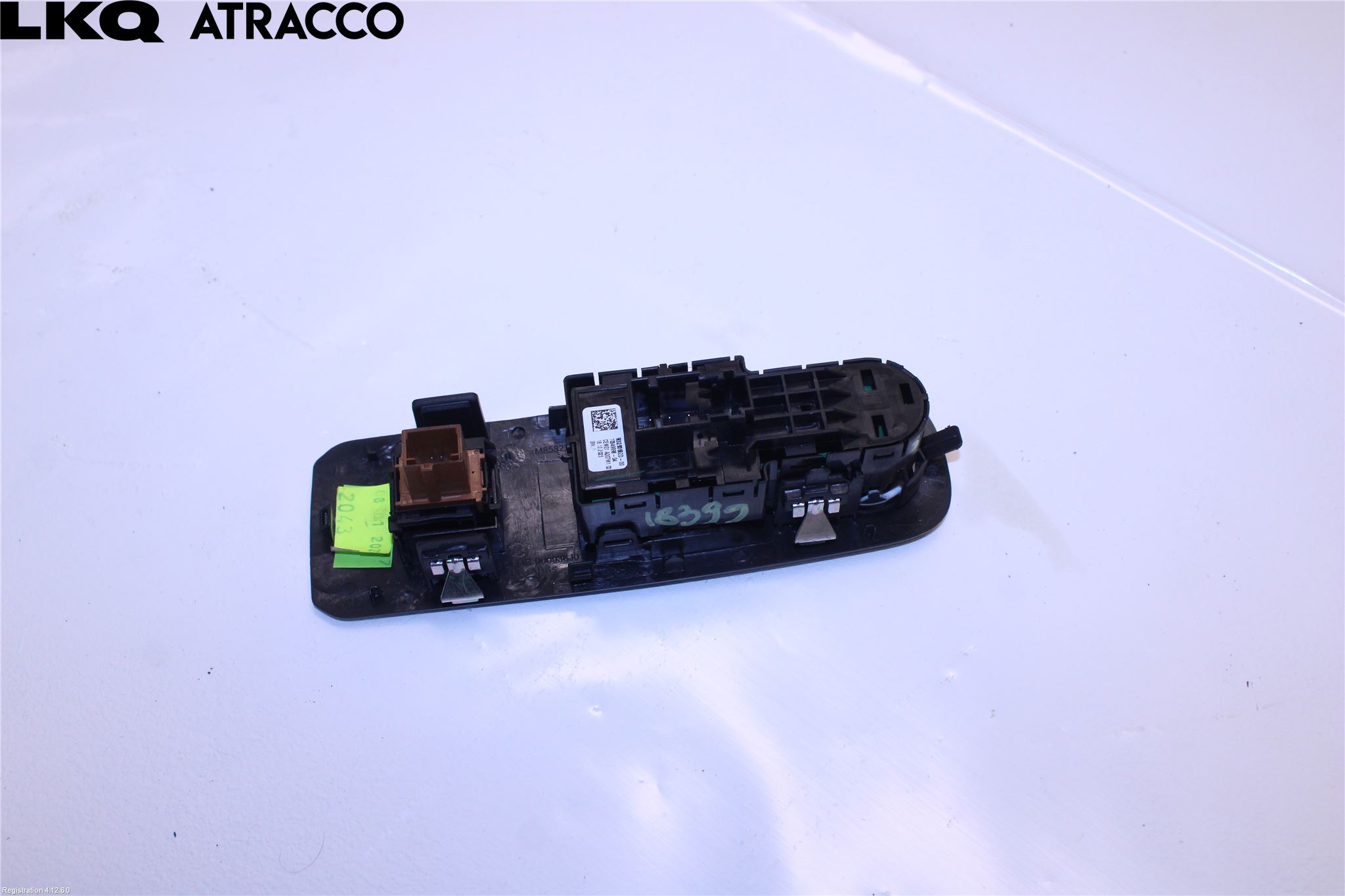 Opel COMBO E 19- Bryter Vindusheis