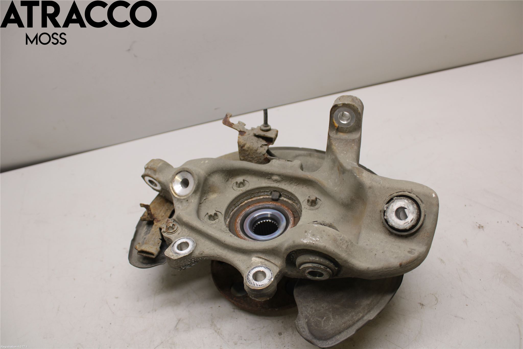 Mercedes-Benz MB C-KLASS (W205) 14-21 Spindel Vb