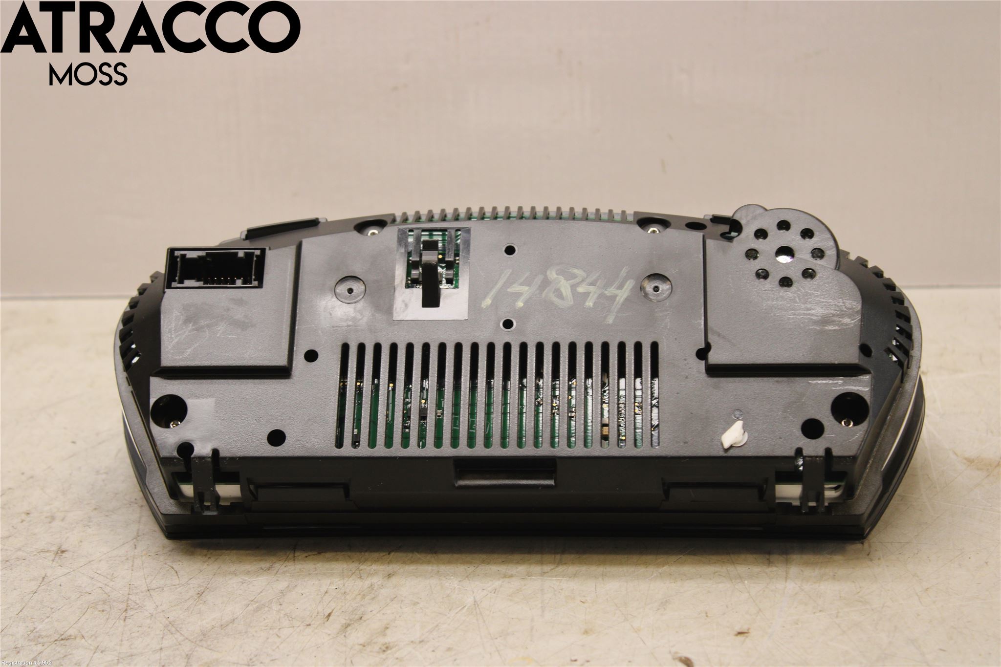 BMW 5 E60/61 Sed/Tou 02-10 Instr Kombinert