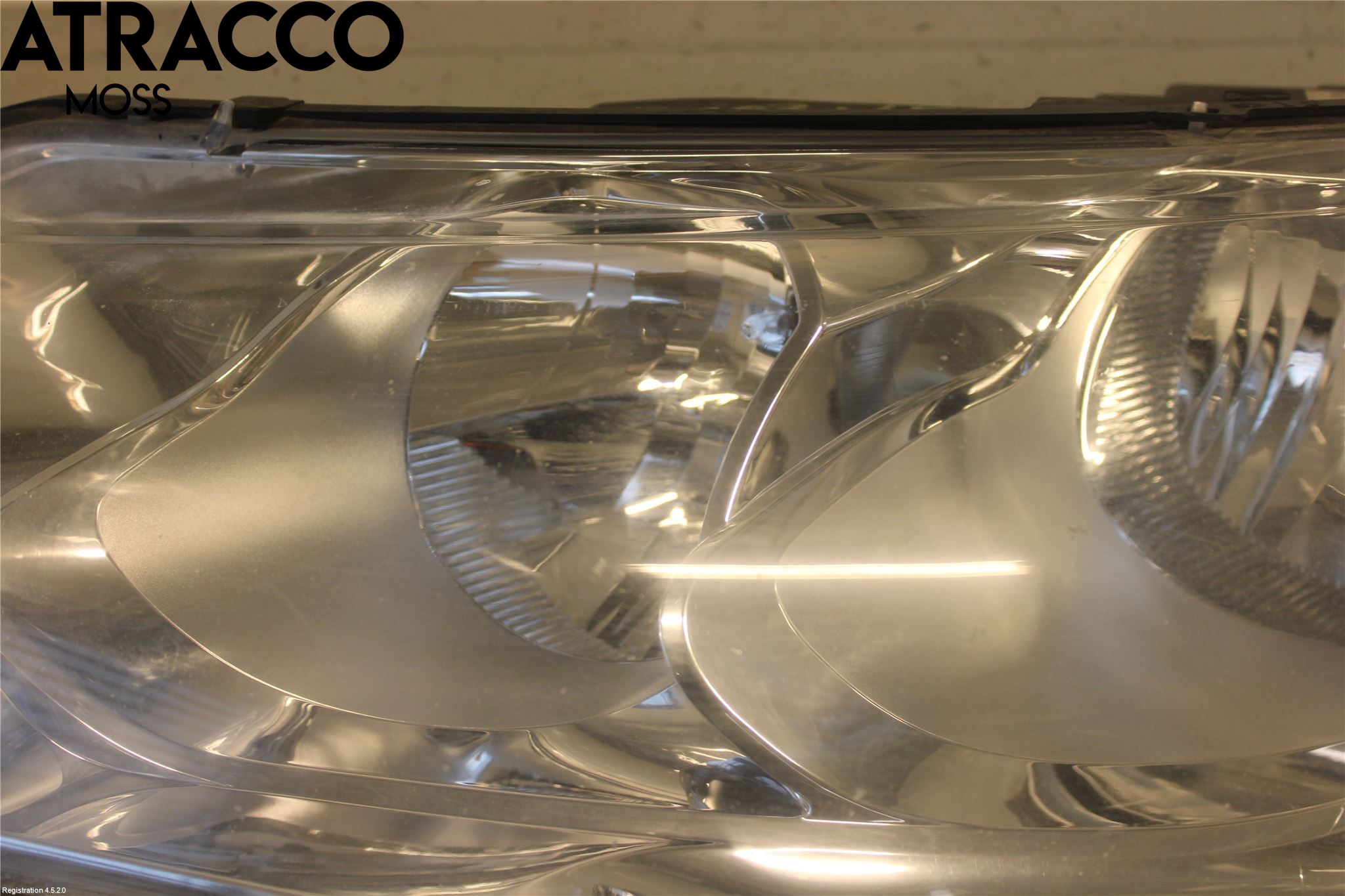 Citroen C4 II 11-18 Frontlykt Venstre