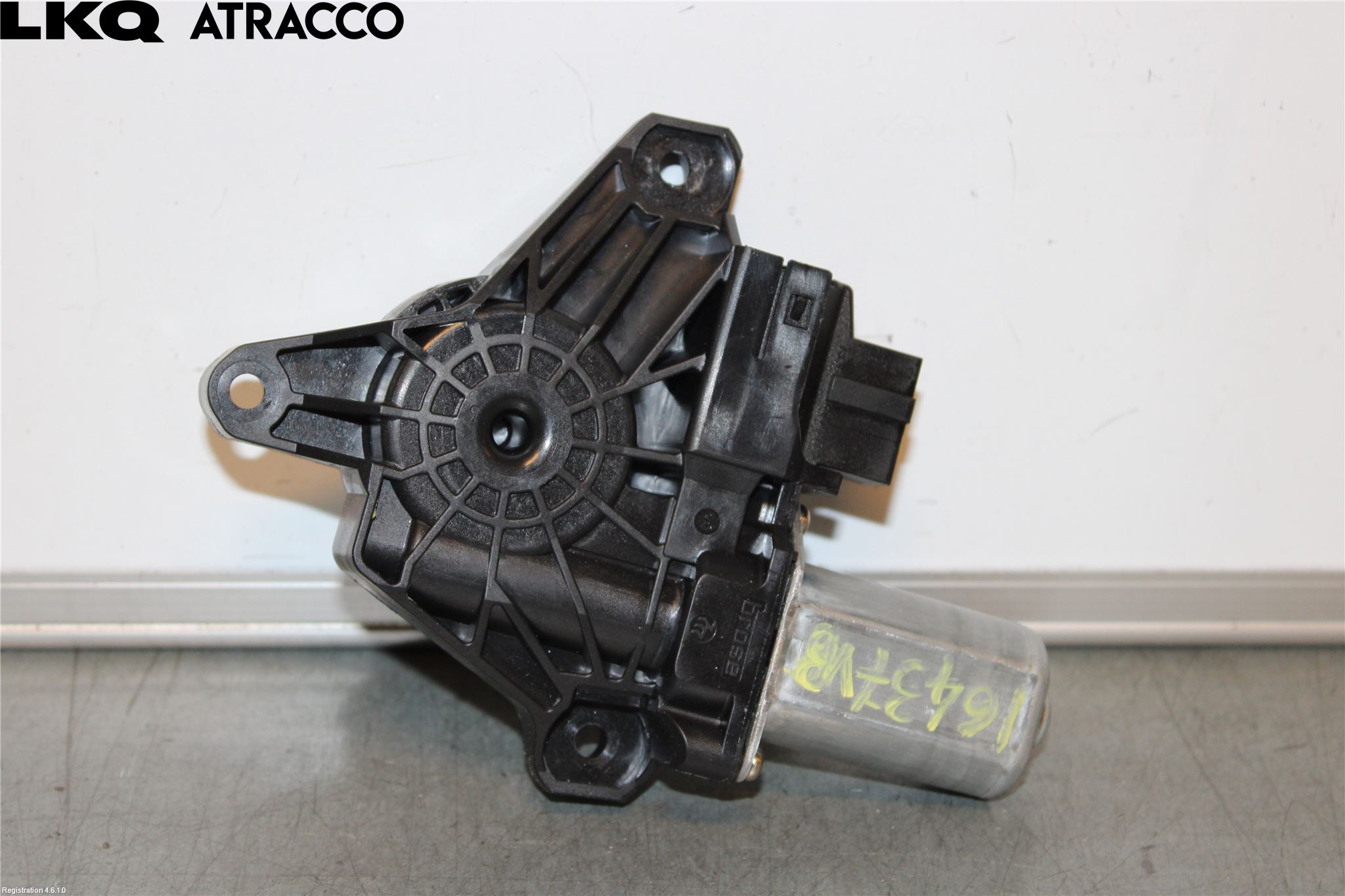 Mercedes-Benz MB C-KLASS (W205) 14-21 Vindusheismotor