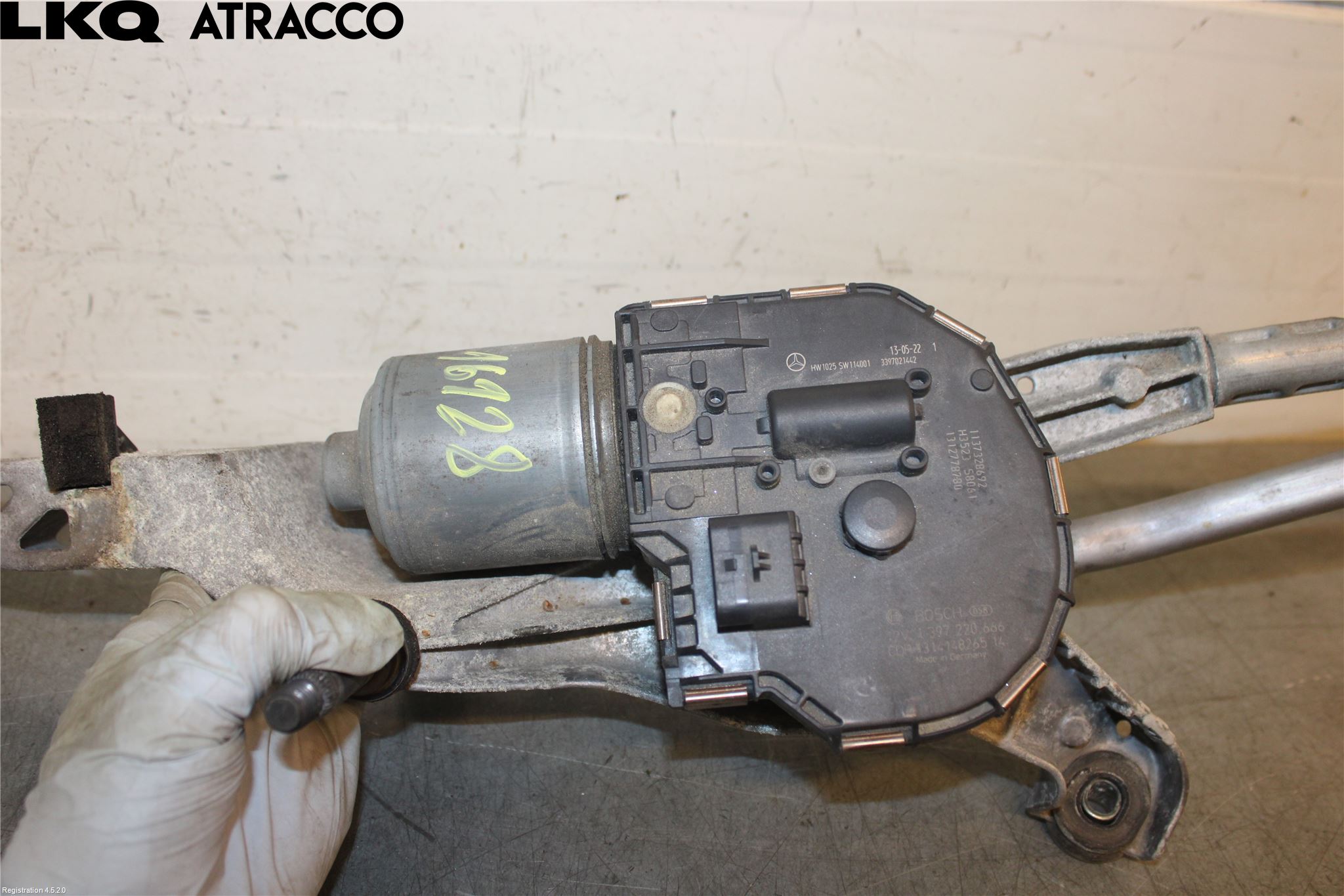 Mercedes-Benz MB E-KLASS (W212) 09-16 Viskermotor Frontrute