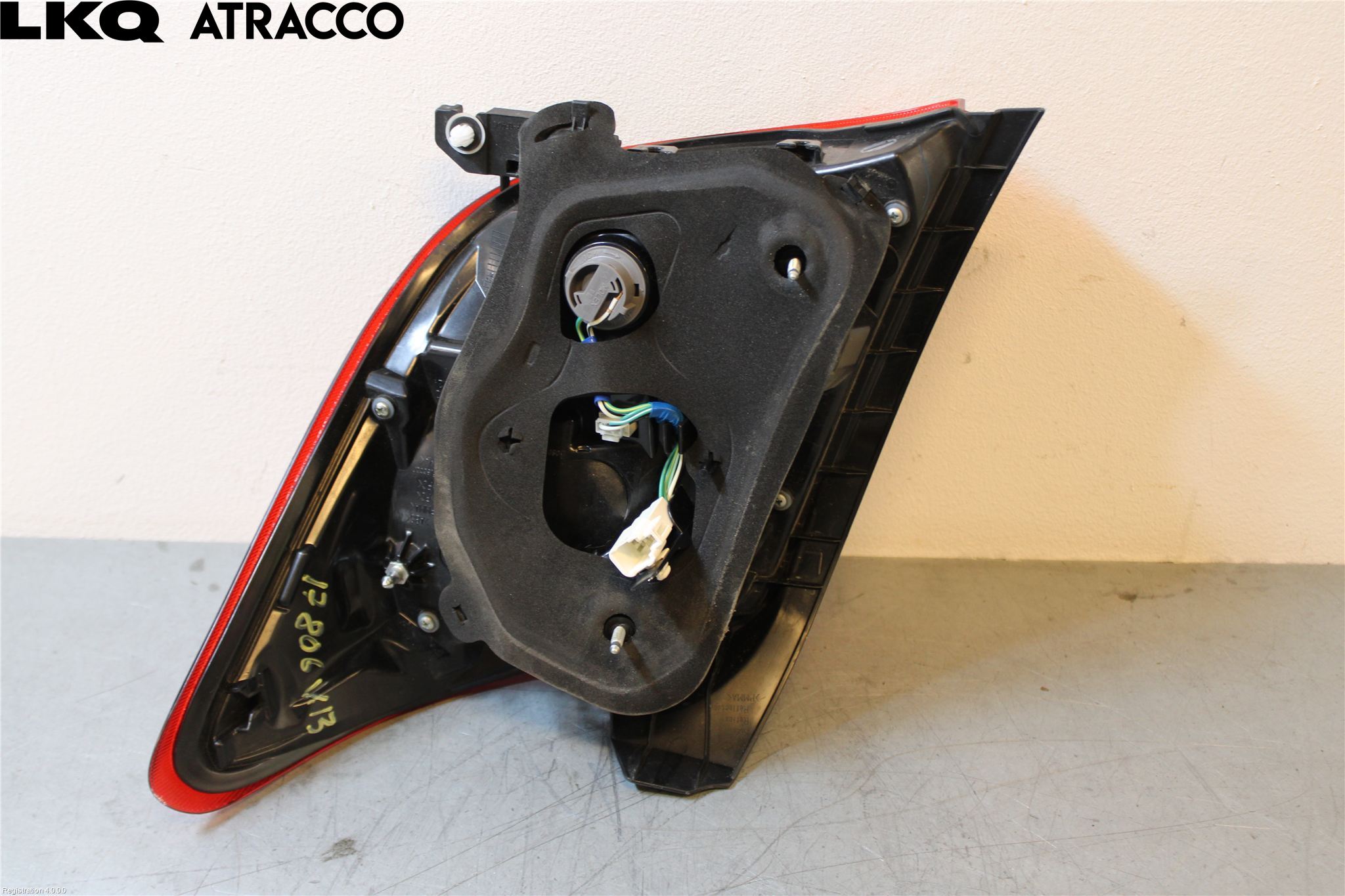Toyota YARIS XP130 15-20 Baklykt Venstre