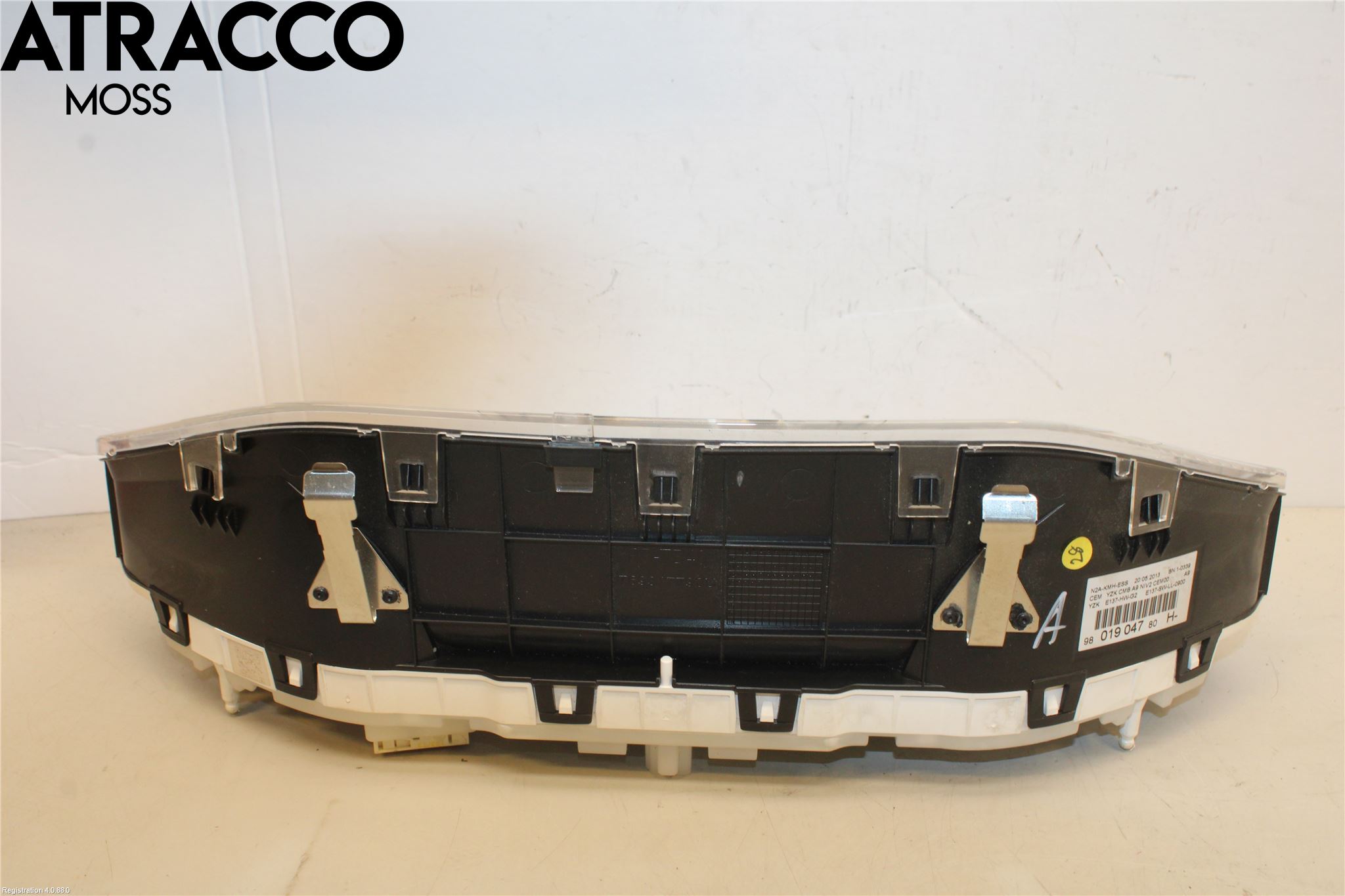 Peugeot 208 12-15 Instr Kombinert