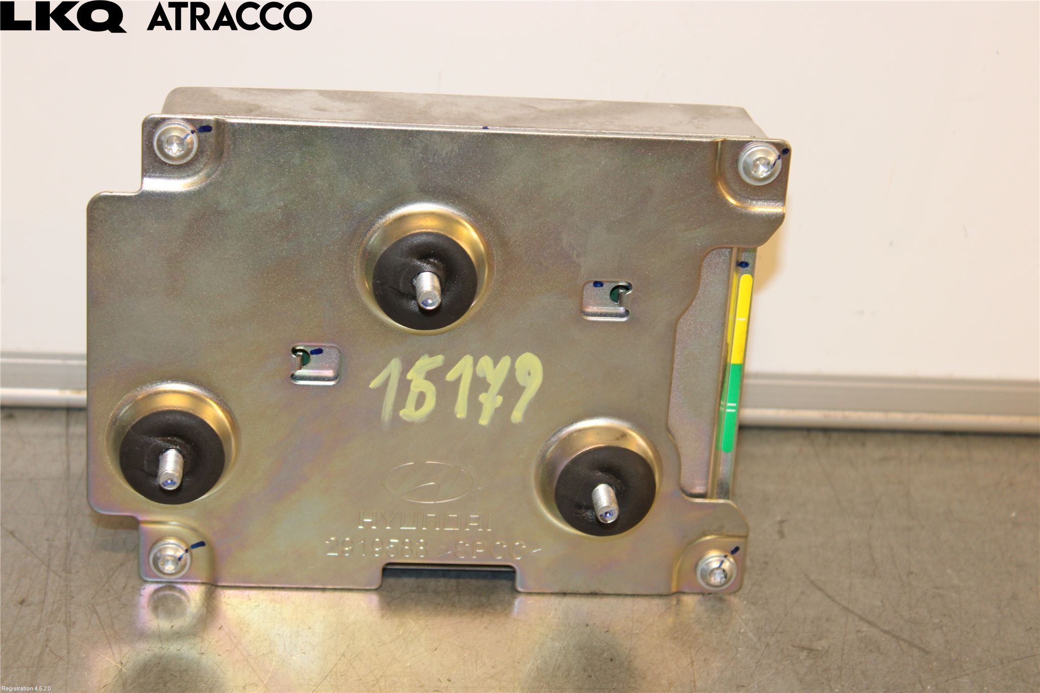 Hyundai IONIQ AE 17-22 Stereo Forsterker