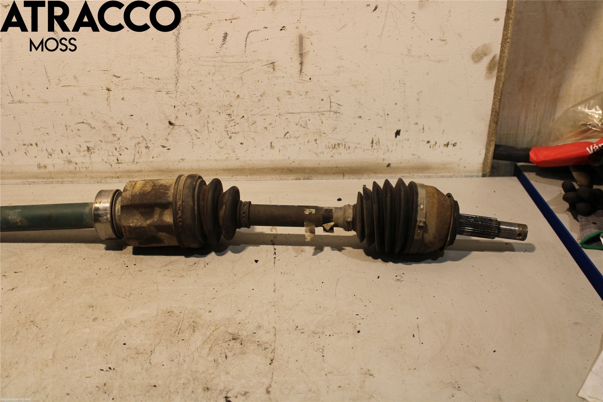 Nissan X-TRAIL 14-21 Drivaksel Foran Kompl Høyre