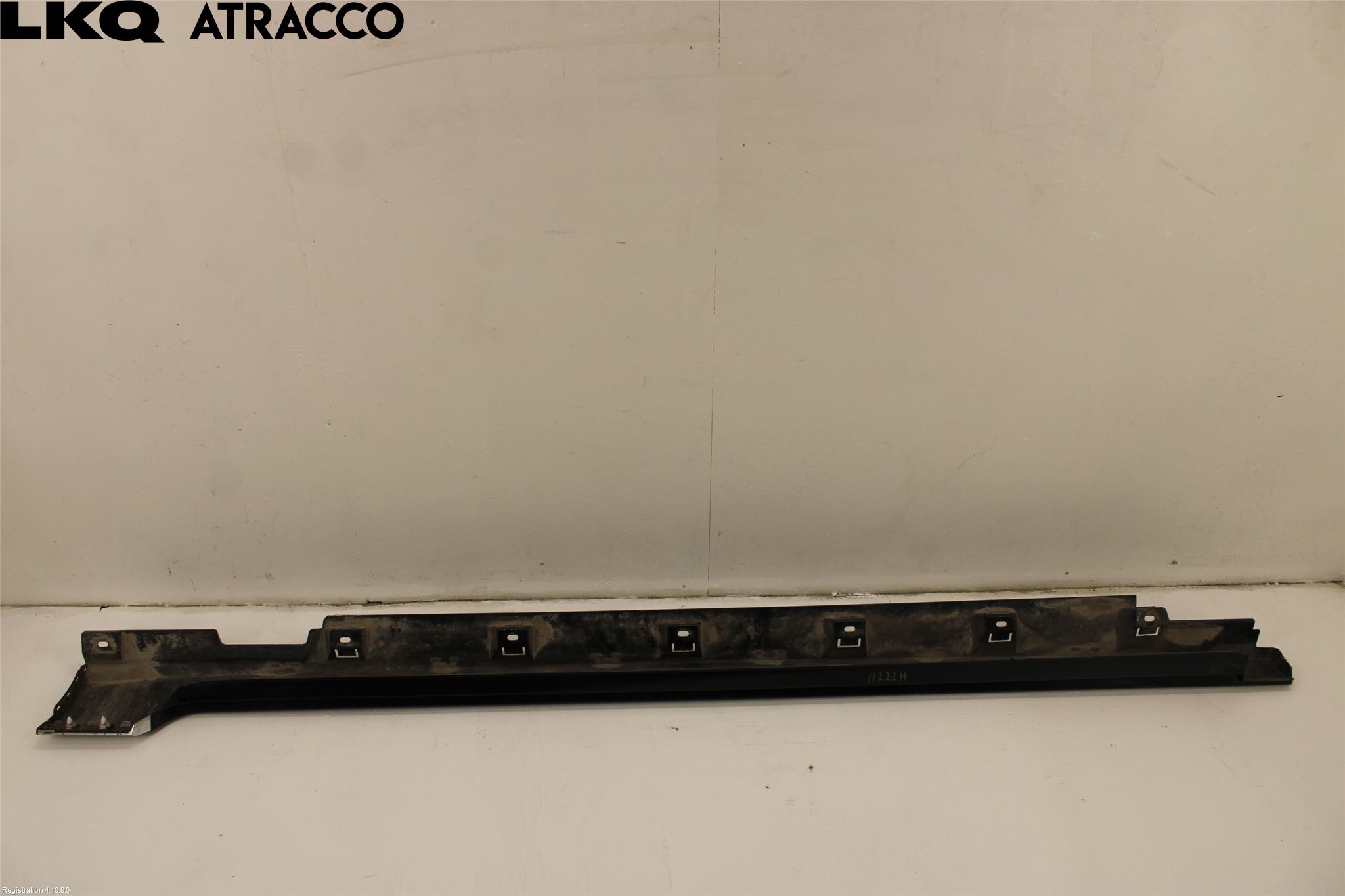 Mitsubishi OUTLANDER 07-12 Kanalskjørt Høyre