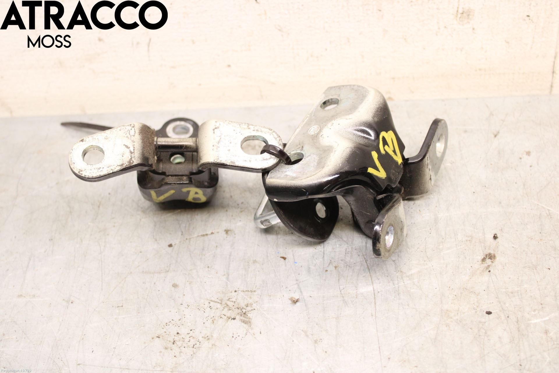 Kia SOUL 09- Dørhengsel