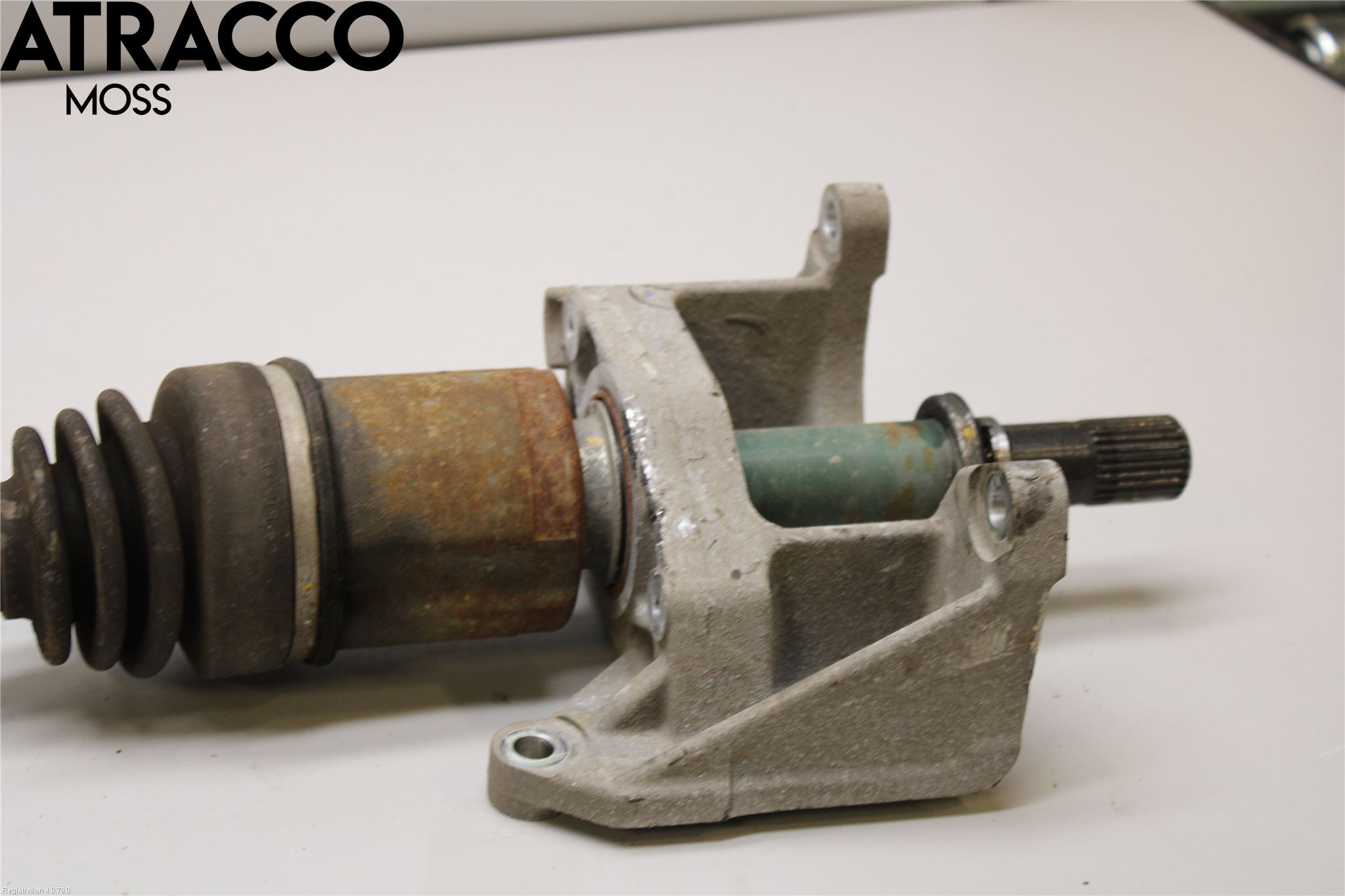 Nissan E-NV200/EVALIA Drivaksel Foran Kompl Høyre