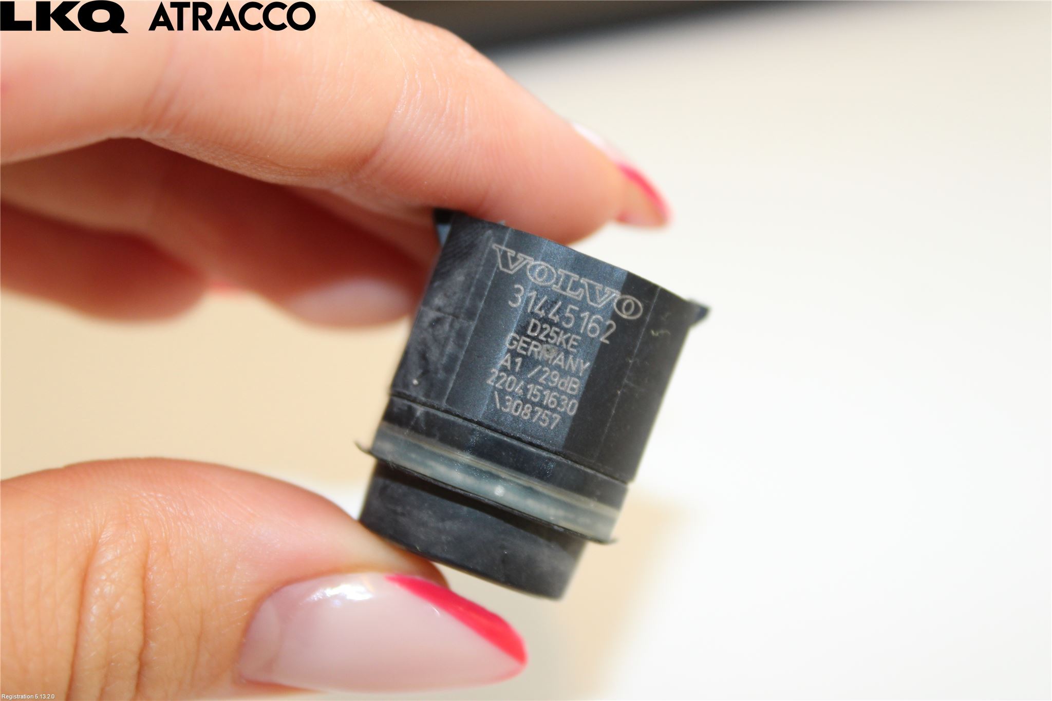 Volvo V60 14-18 Sensor Parkering Front