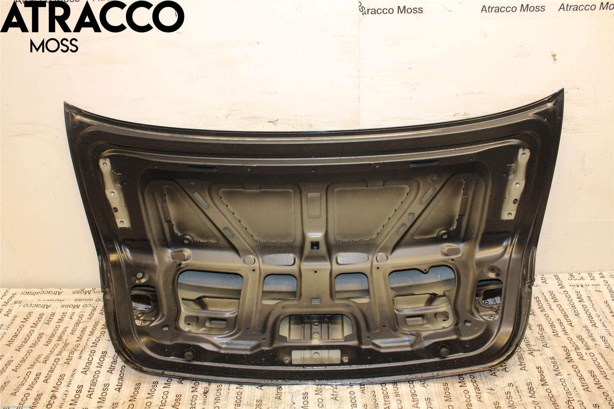 BMW 7 F01/02/03/04 09-15 Bakluke Koffertlokk