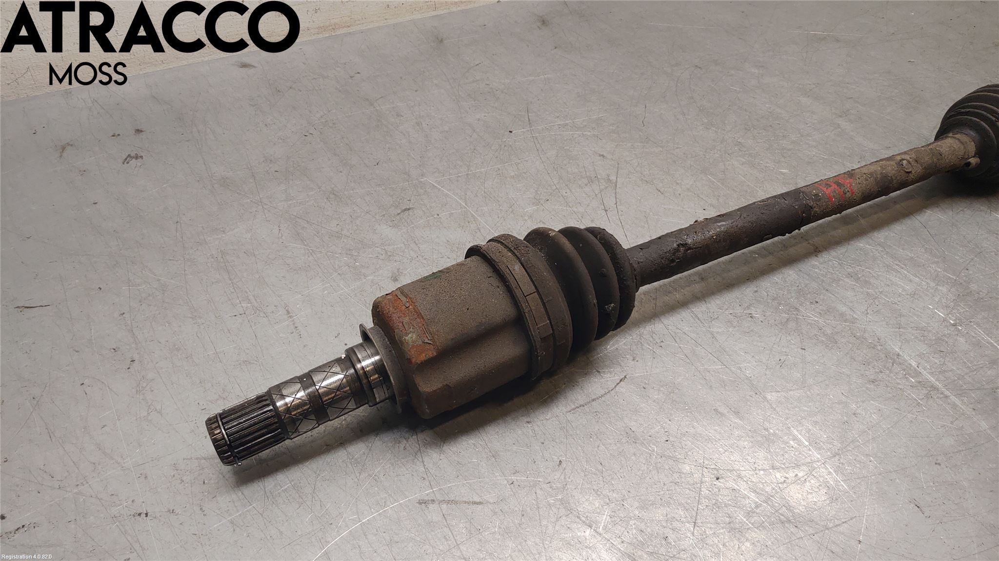 Subaru LEGACY    04-06 Drivaksel Foran Kompl Høyre