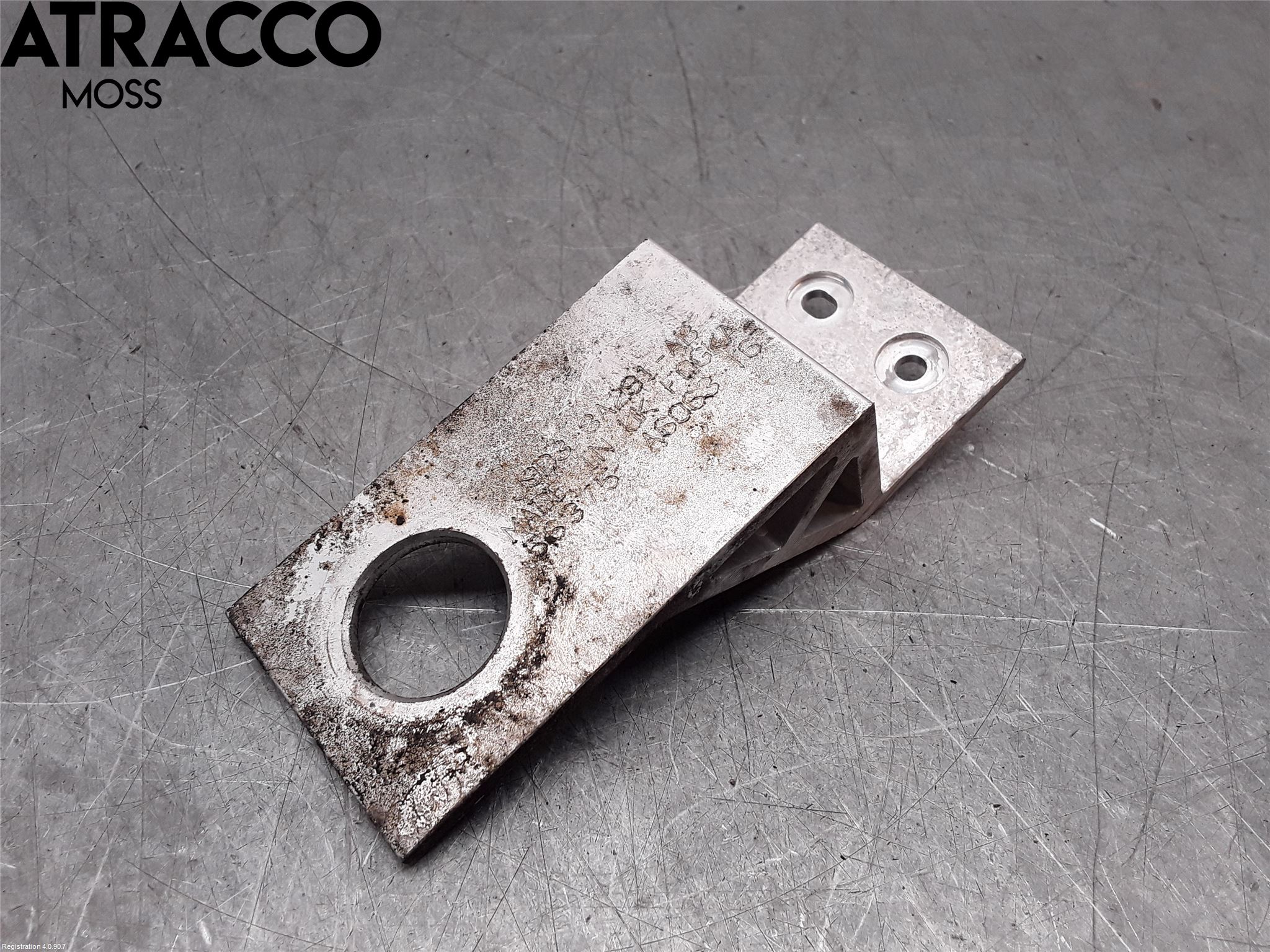 Jaguar I-PACE 18- Radiator Feste - Ramme - Bjelk