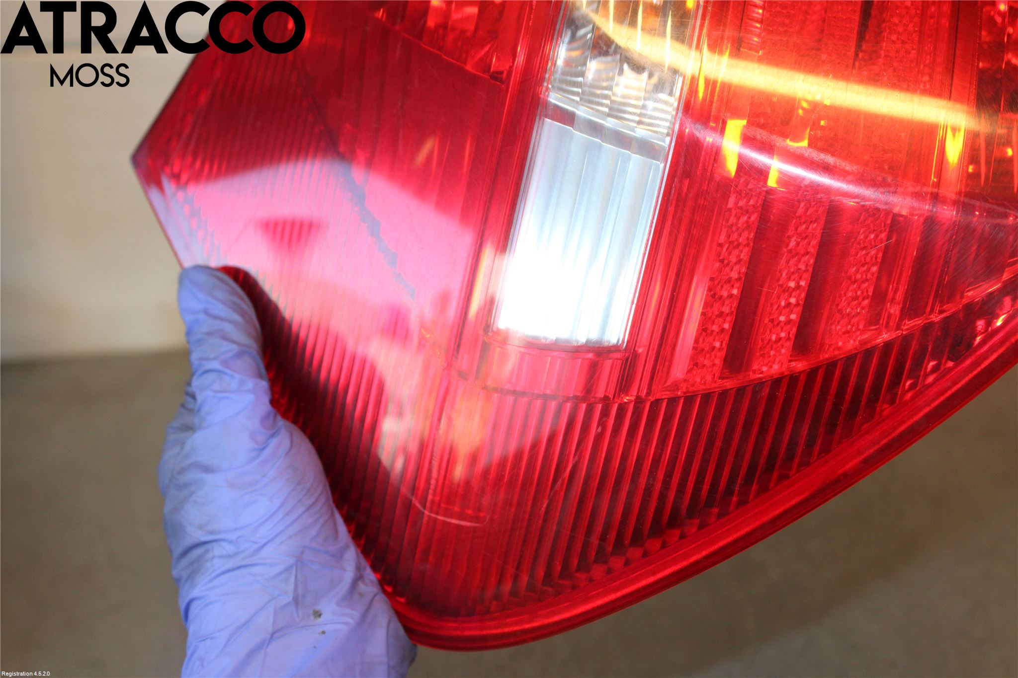 BMW 1 E87/81 5D/3D 03-11 Baklykt Venstre