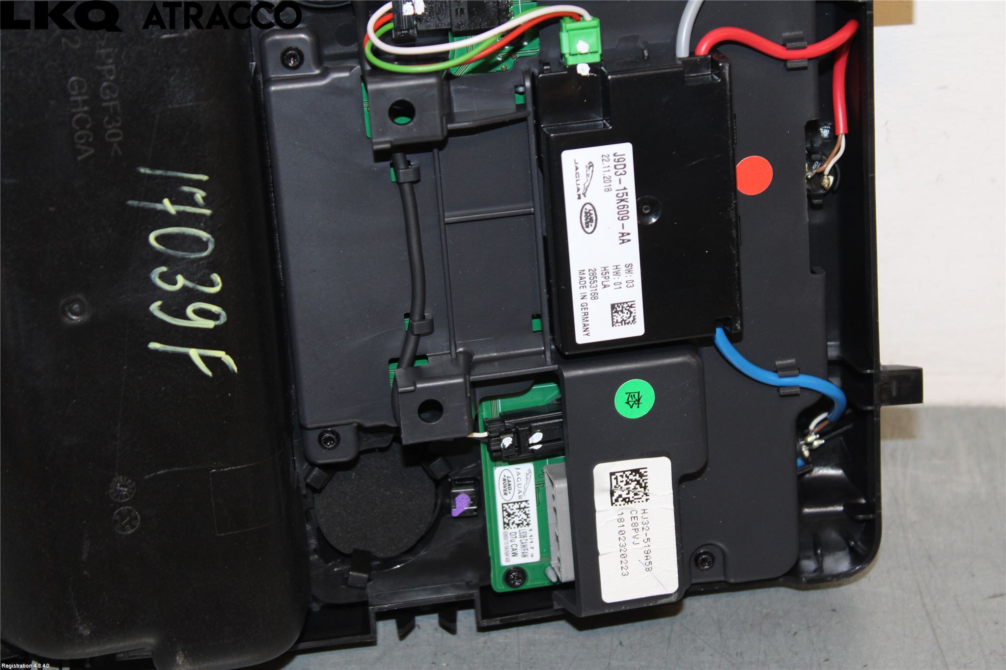 Jaguar I-PACE 18- Innr Taklys