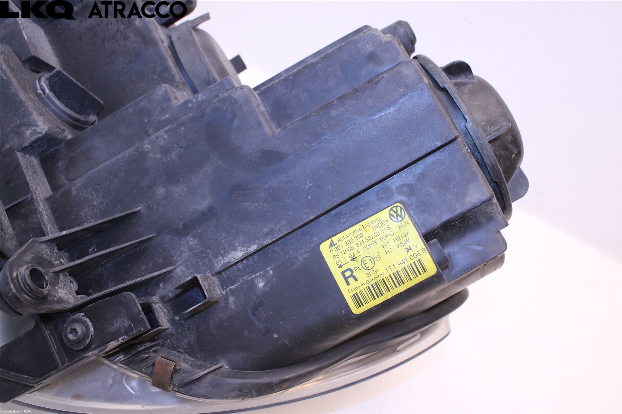 Volkswagen VW TOURAN 03-10 Frontlykt Høyre