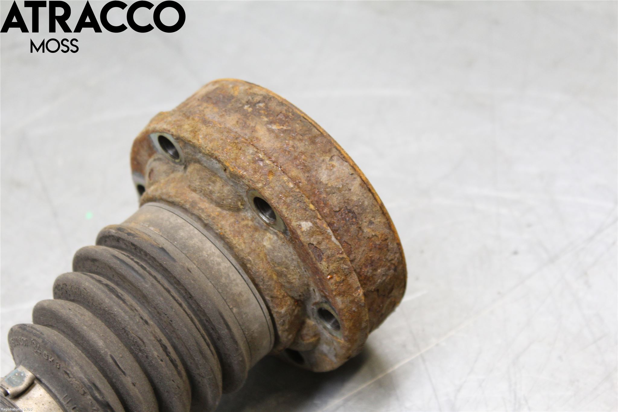 Audi A8/S8 4E  02-09 Drivaksel Bak Kompl Høyre