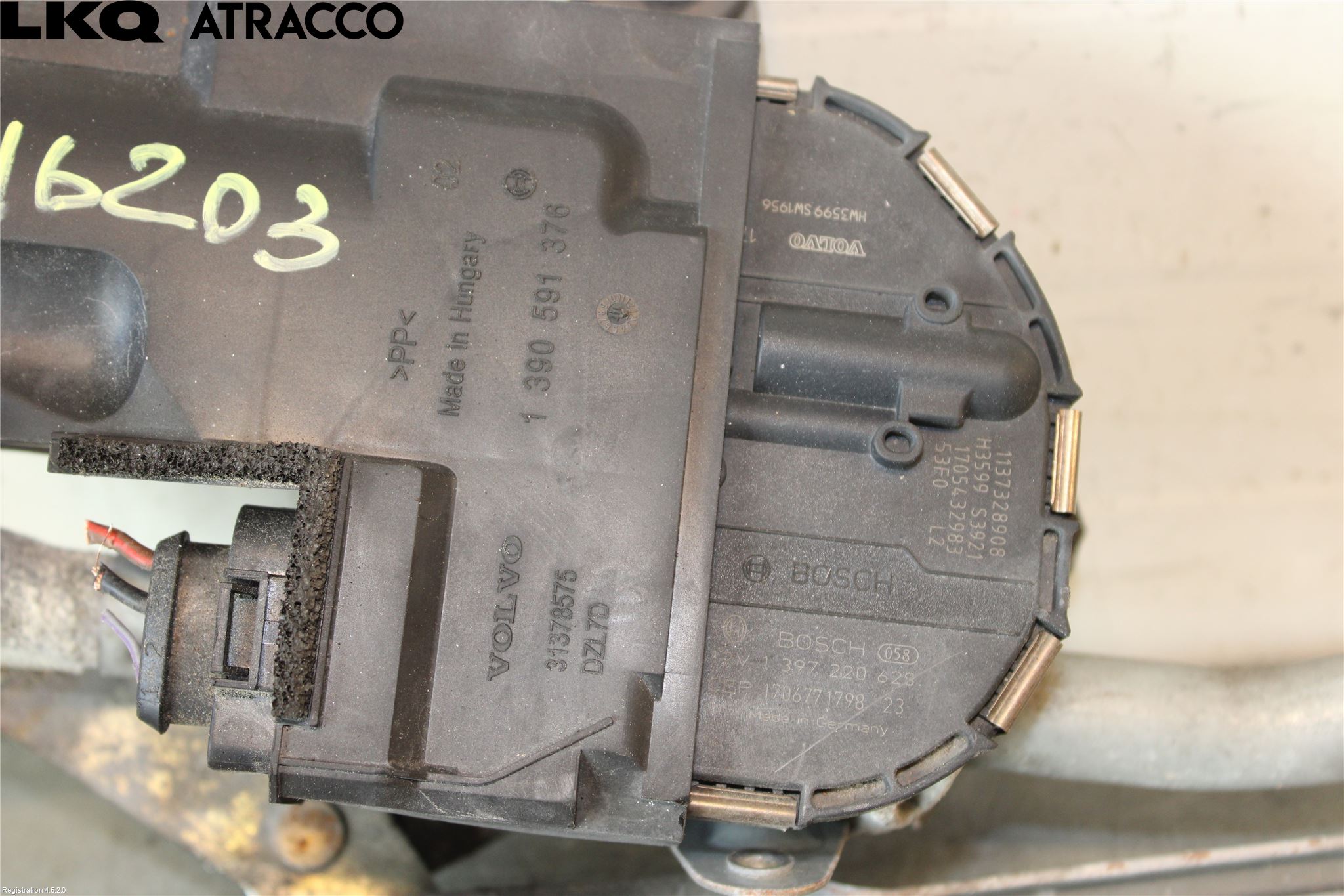 Volvo V40 12-19 Viskermotor Frontrute