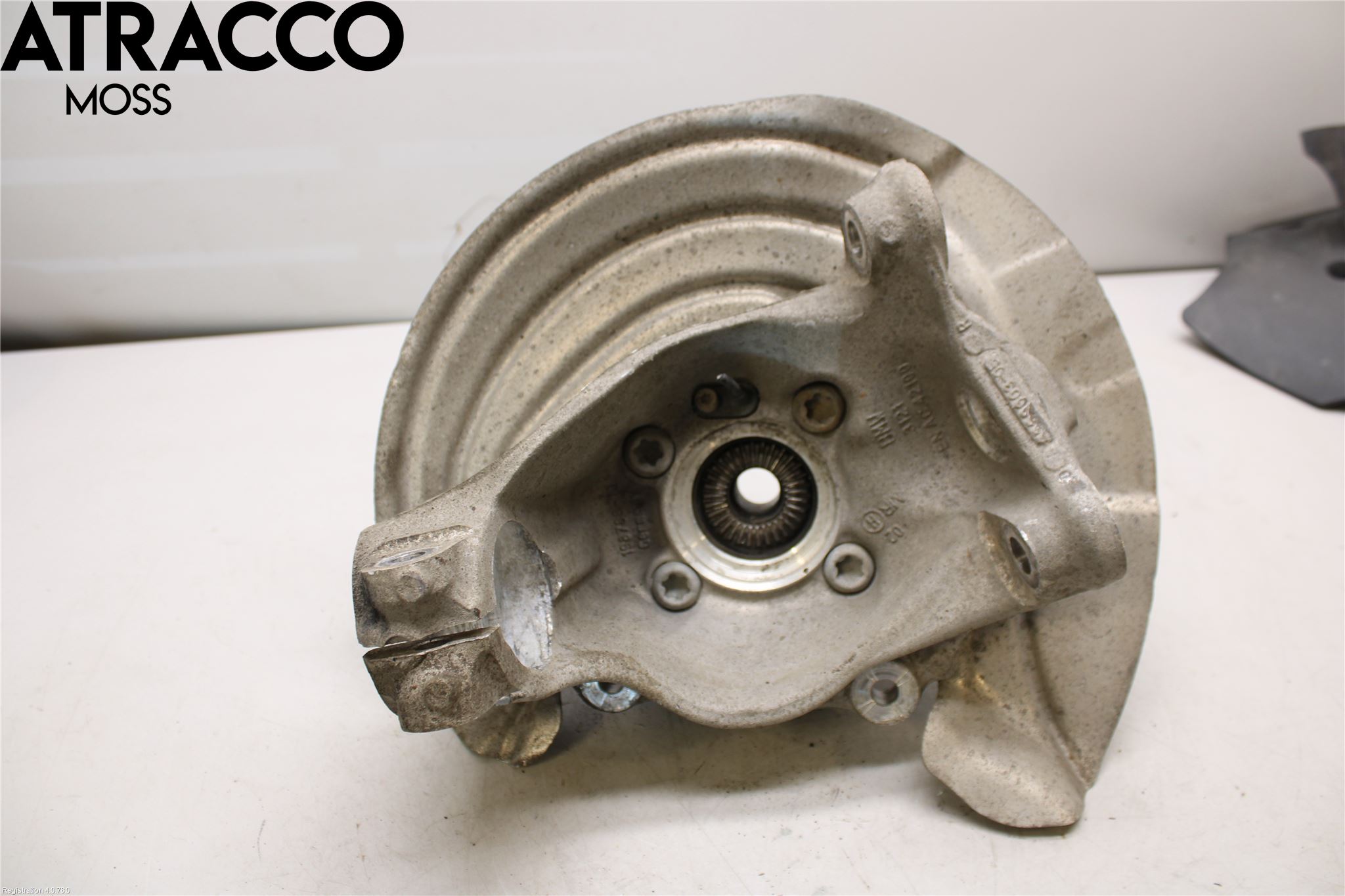 BMW 4 F32/F33/F82/F83 13-20 Spindel Vf