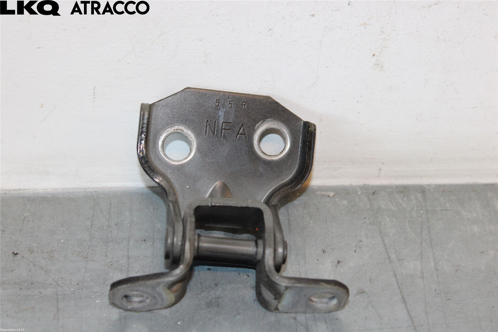 Subaru OUTBACK 15-20 Dørhengsel